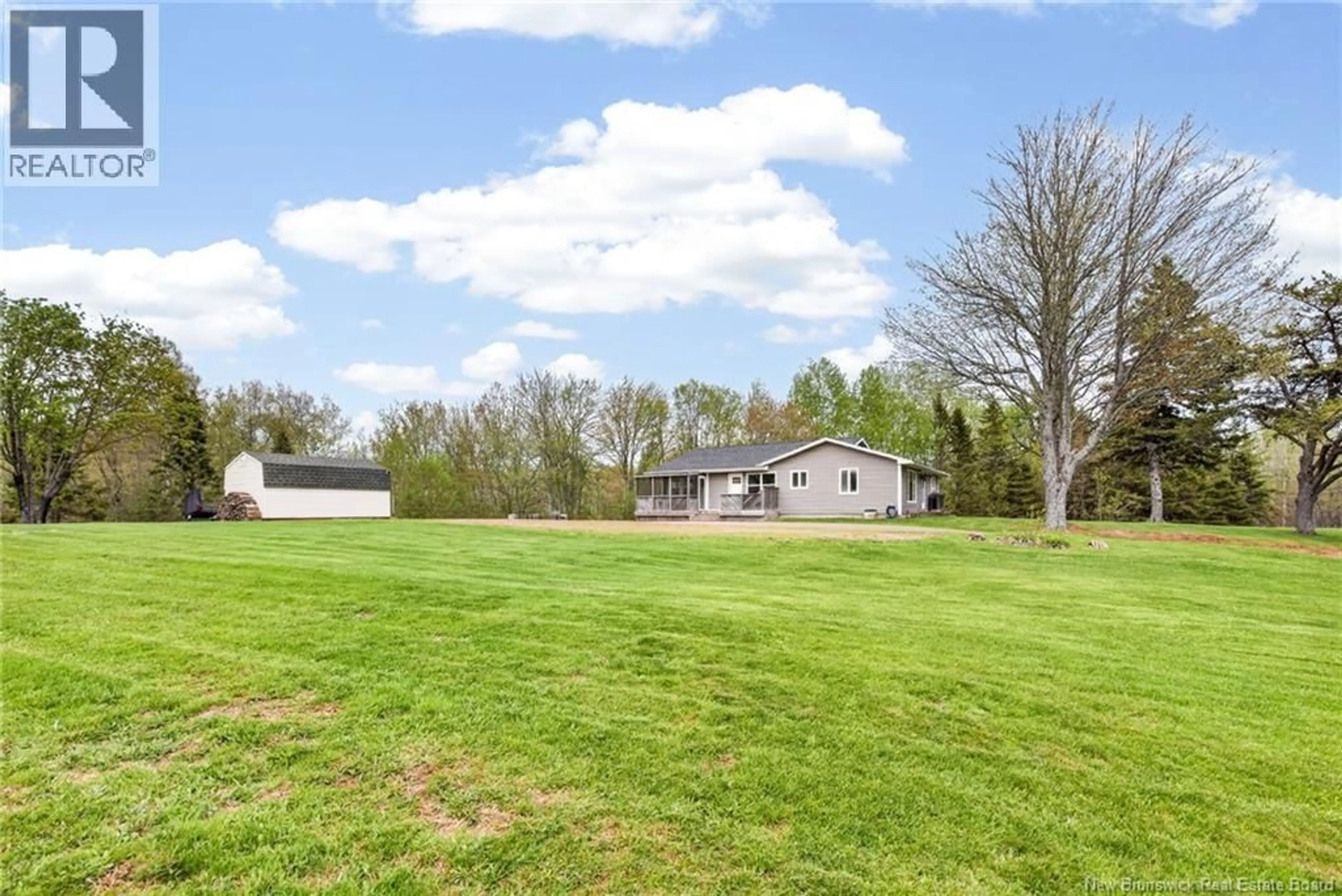 A pic from outside/outdoor area/front of a property/back of a property/a pic from drone, unknown for 2487 ROUTE 132, Greater Lakeburn New Brunswick E1H1Z7