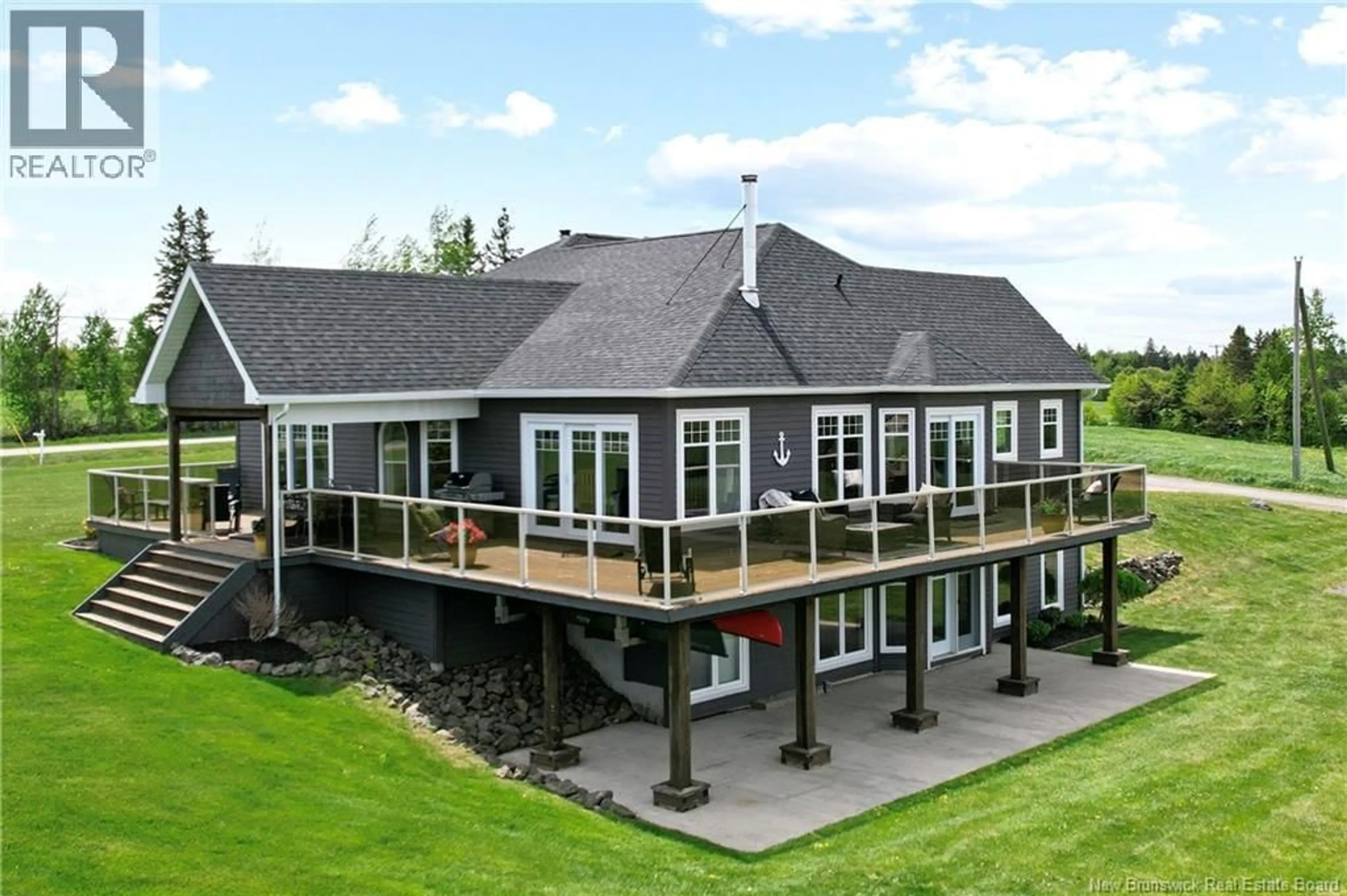 Home with vinyl exterior material, unknown for 8 ISLAND VIEW LANE, Main River New Brunswick E4T0B1