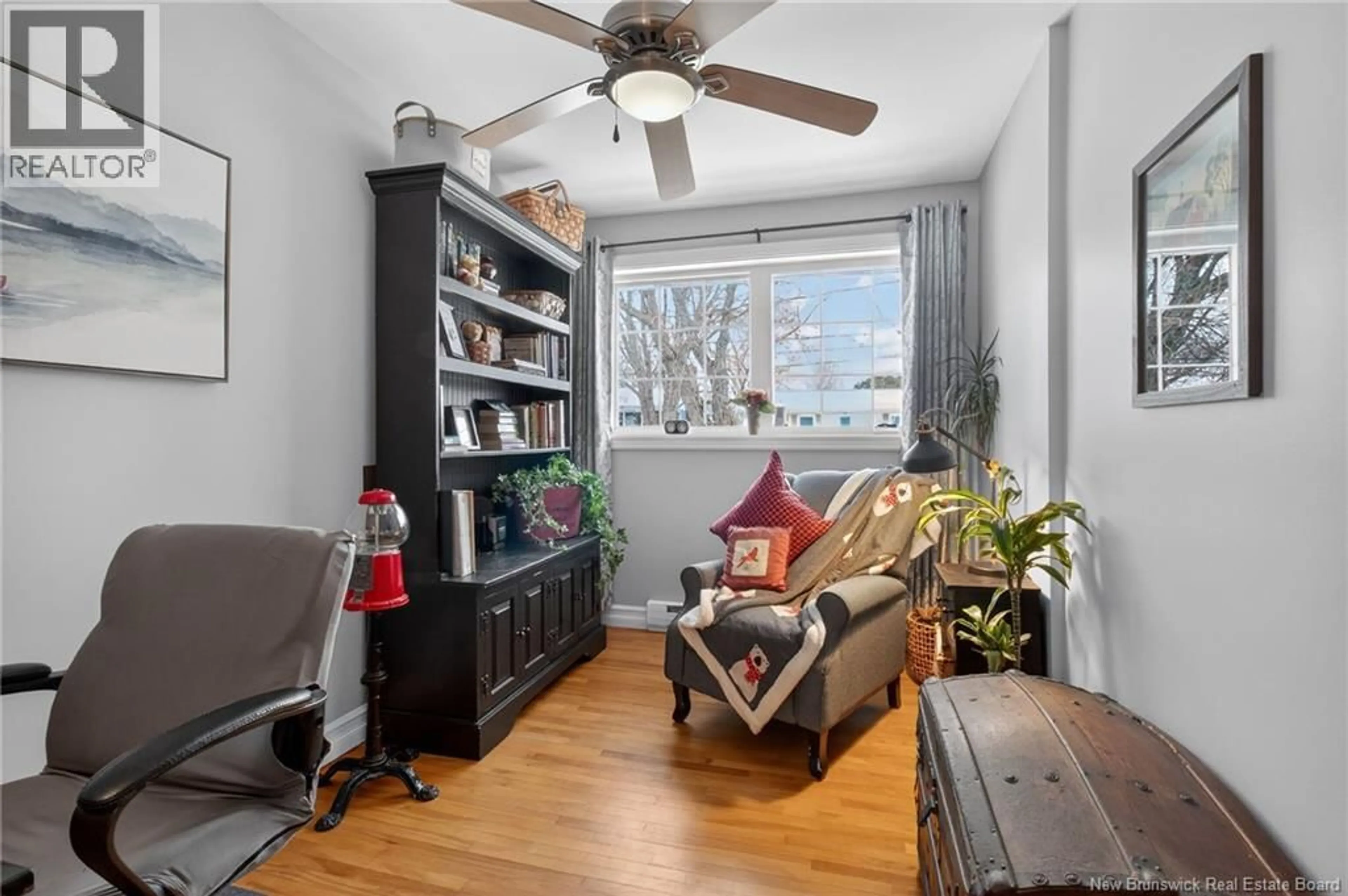 Living room with furniture, unknown for 58 MADISON AVENUE, Moncton New Brunswick E1E1R6