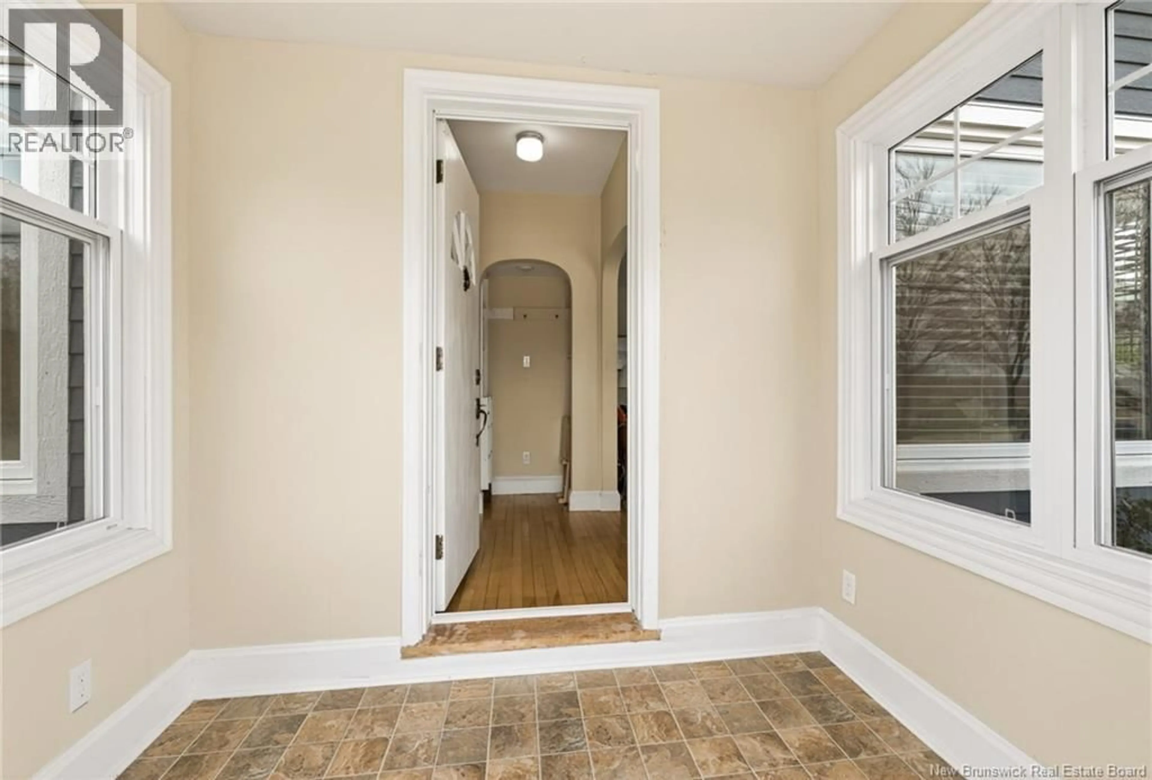 Indoor entryway for 60 MARJORIE STREET, Moncton New Brunswick E1C2X1