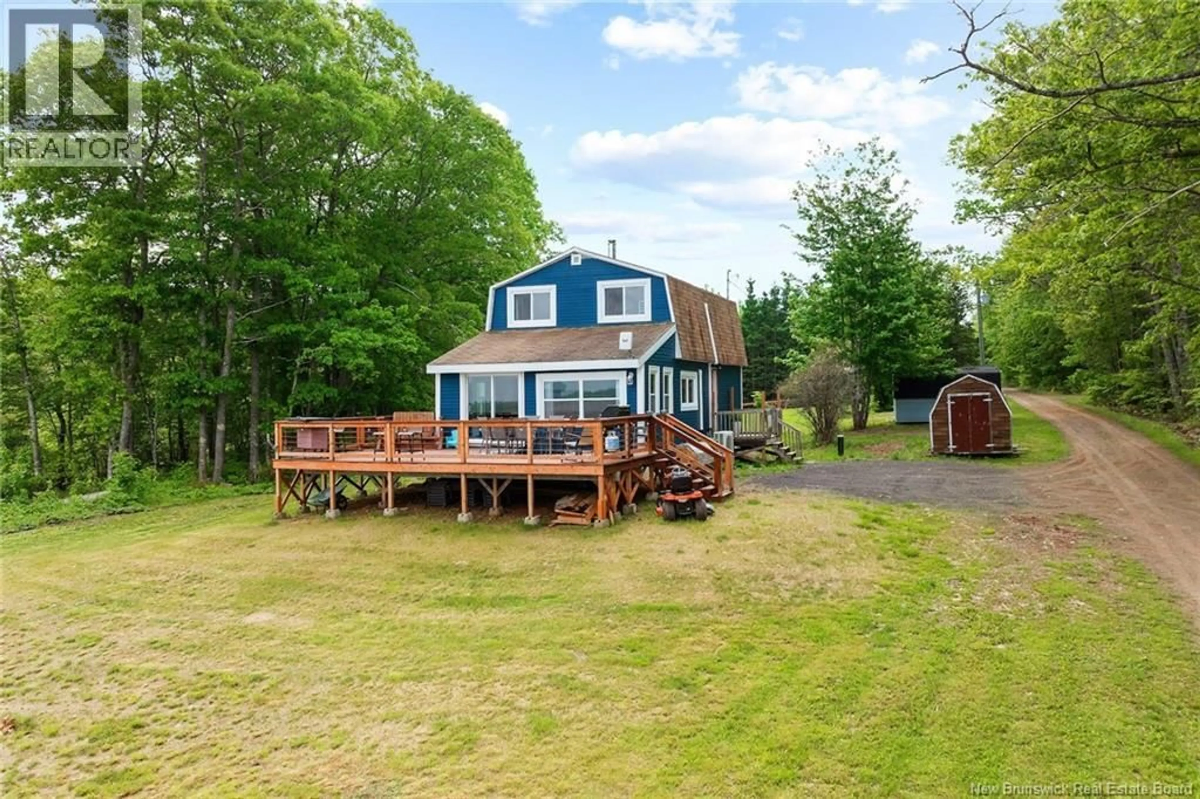 A pic from outside/outdoor area/front of a property/back of a property/a pic from drone, water/lake/river/ocean view for 466 CUMBERLAND POINT ROAD, Cumberland Bay New Brunswick E4A3H7