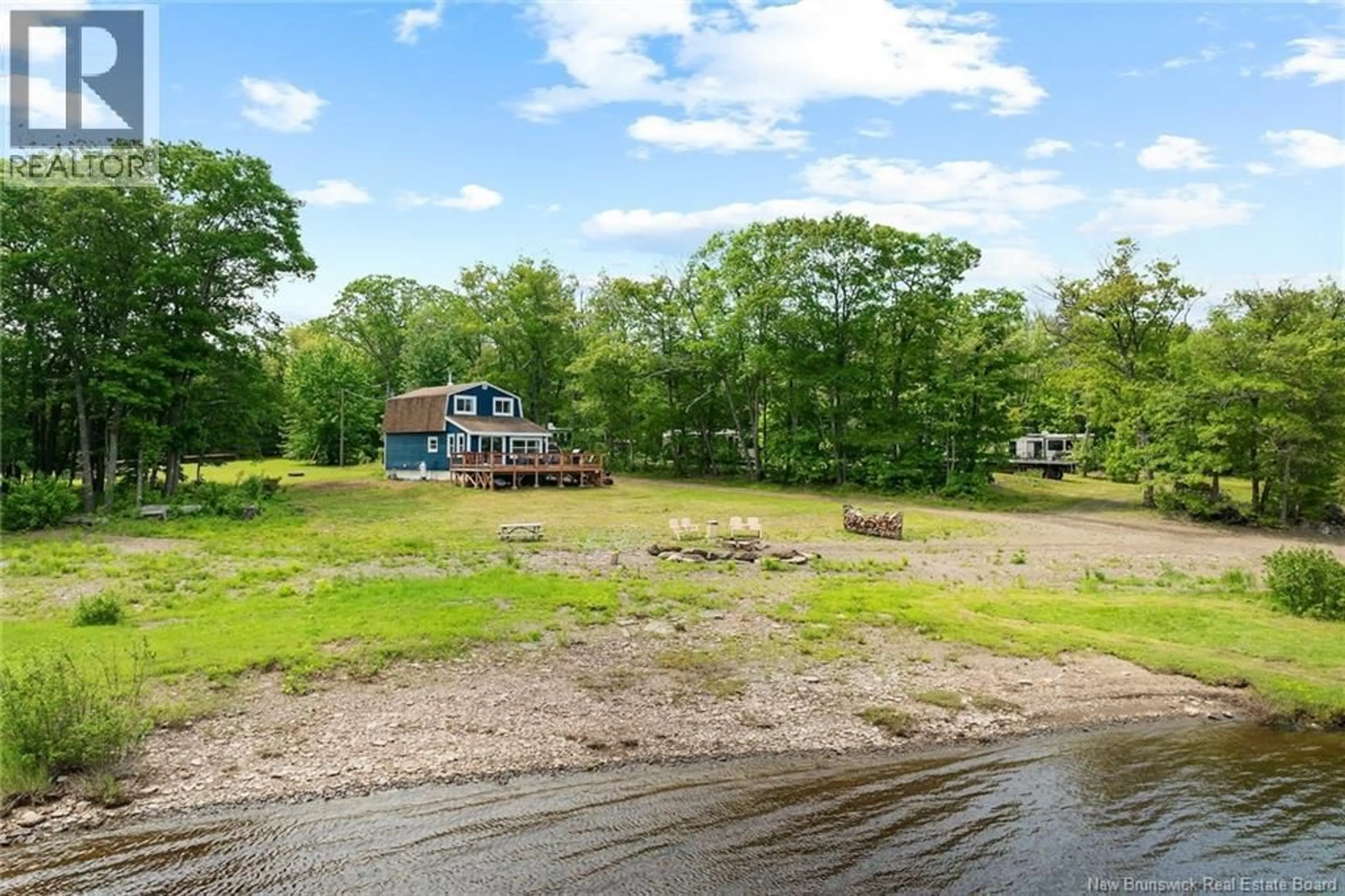 A pic from outside/outdoor area/front of a property/back of a property/a pic from drone, water/lake/river/ocean view for 466 CUMBERLAND POINT ROAD, Cumberland Bay New Brunswick E4A3H7