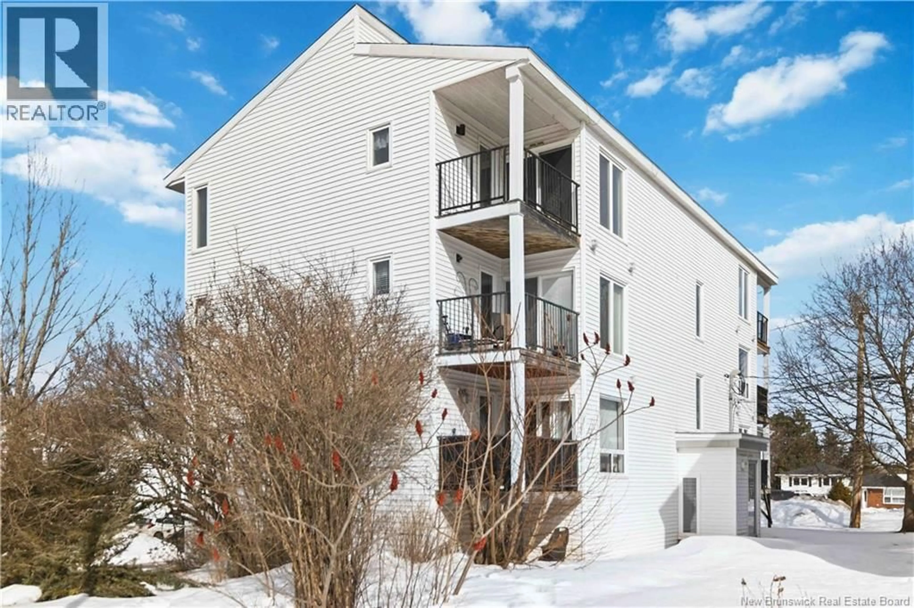 Unknown for 6 - 72 KENDRA STREET, Moncton New Brunswick E1C4J9