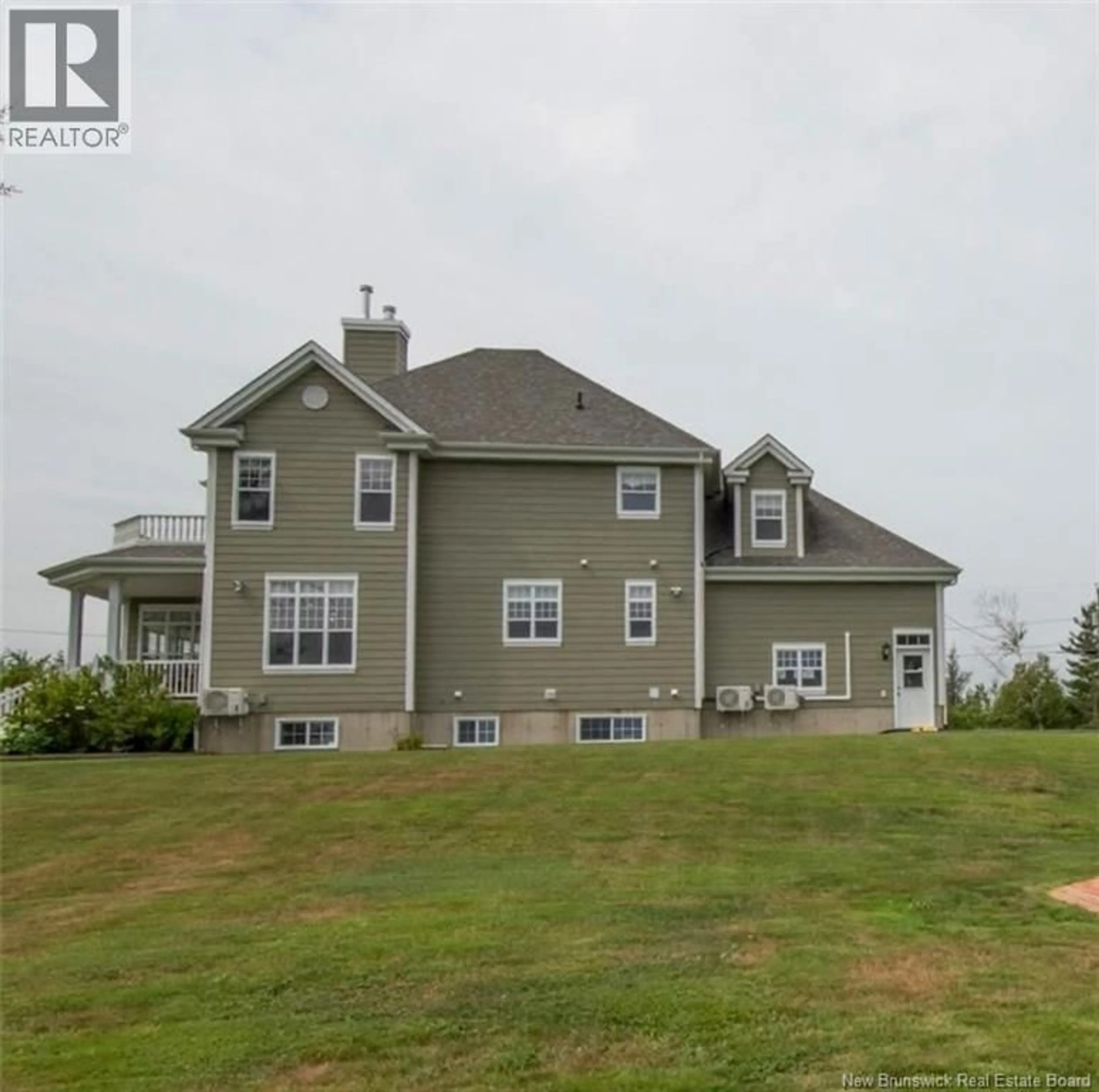 A pic from outside/outdoor area/front of a property/back of a property/a pic from drone, water/lake/river/ocean view for 3340 OPHÉLIE, Tracadie New Brunswick E1X1A3