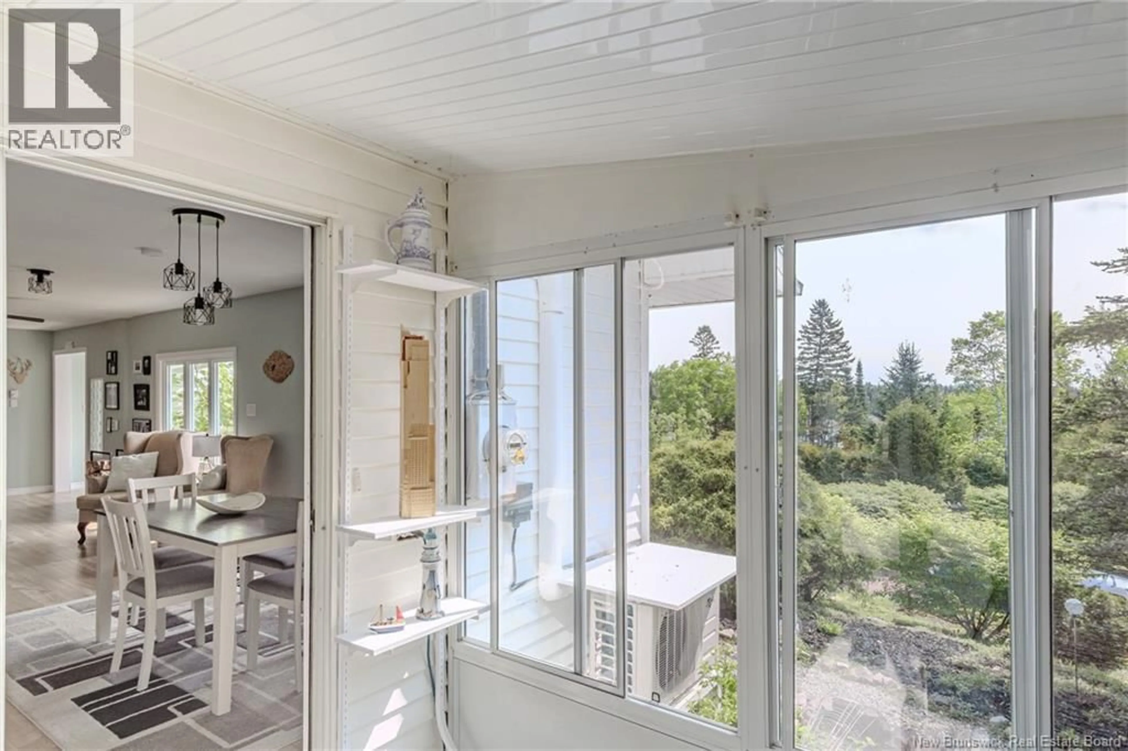 Contemporary bathroom, ceramic/tile floor for 529 GLEBE ROAD, Saint Andrews New Brunswick E5B3C1