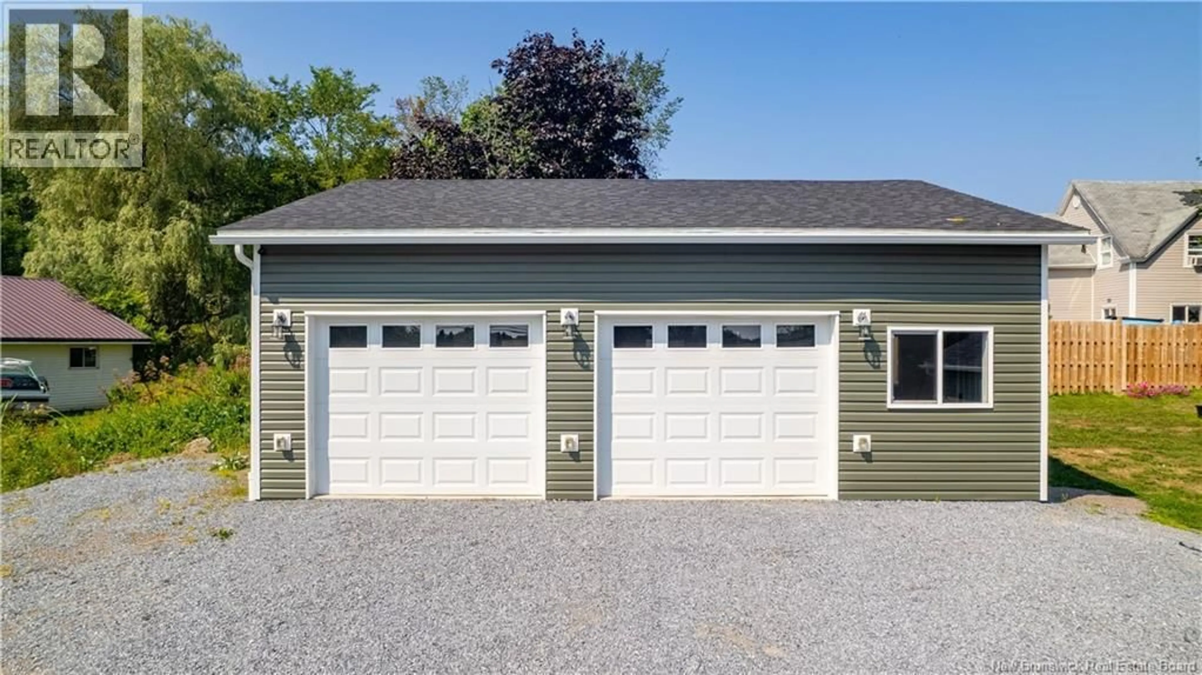 Indoor garage for 49 HILL STREET, St. Stephen New Brunswick E3L1N6