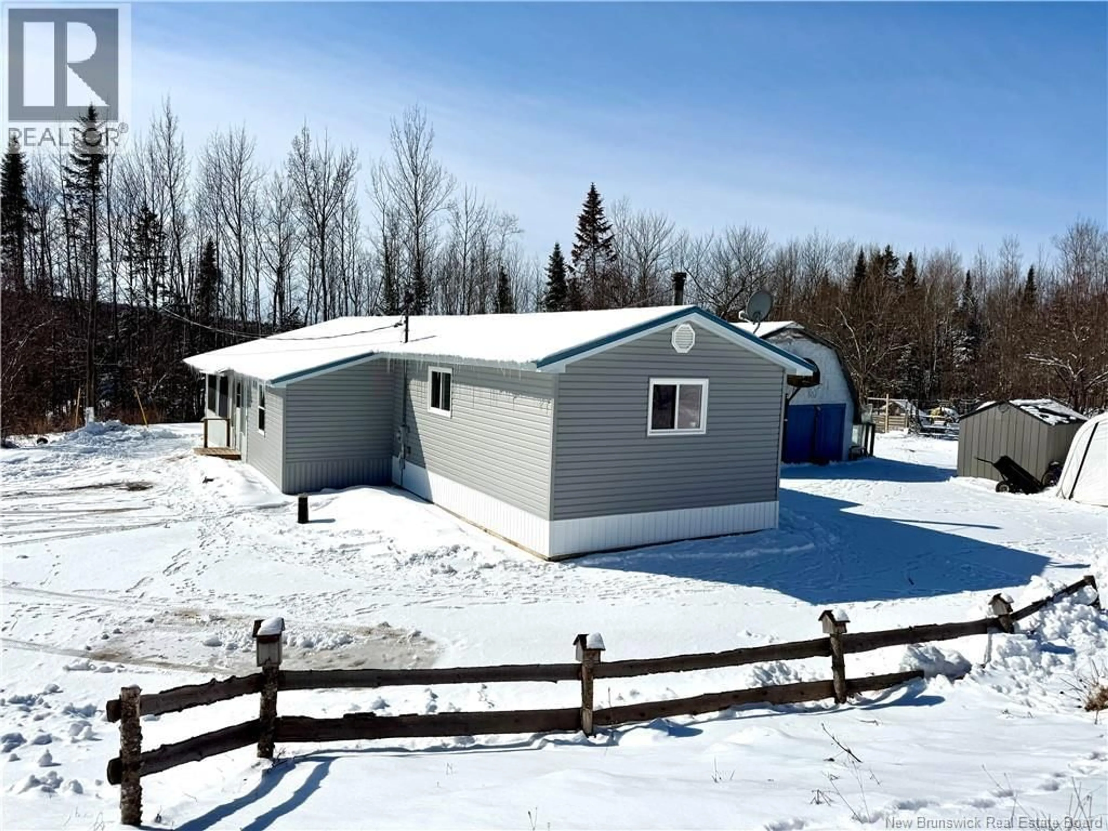 A pic from outside/outdoor area/front of a property/back of a property/a pic from drone, building for 19 RTE 570, Bannon New Brunswick E7L3S3