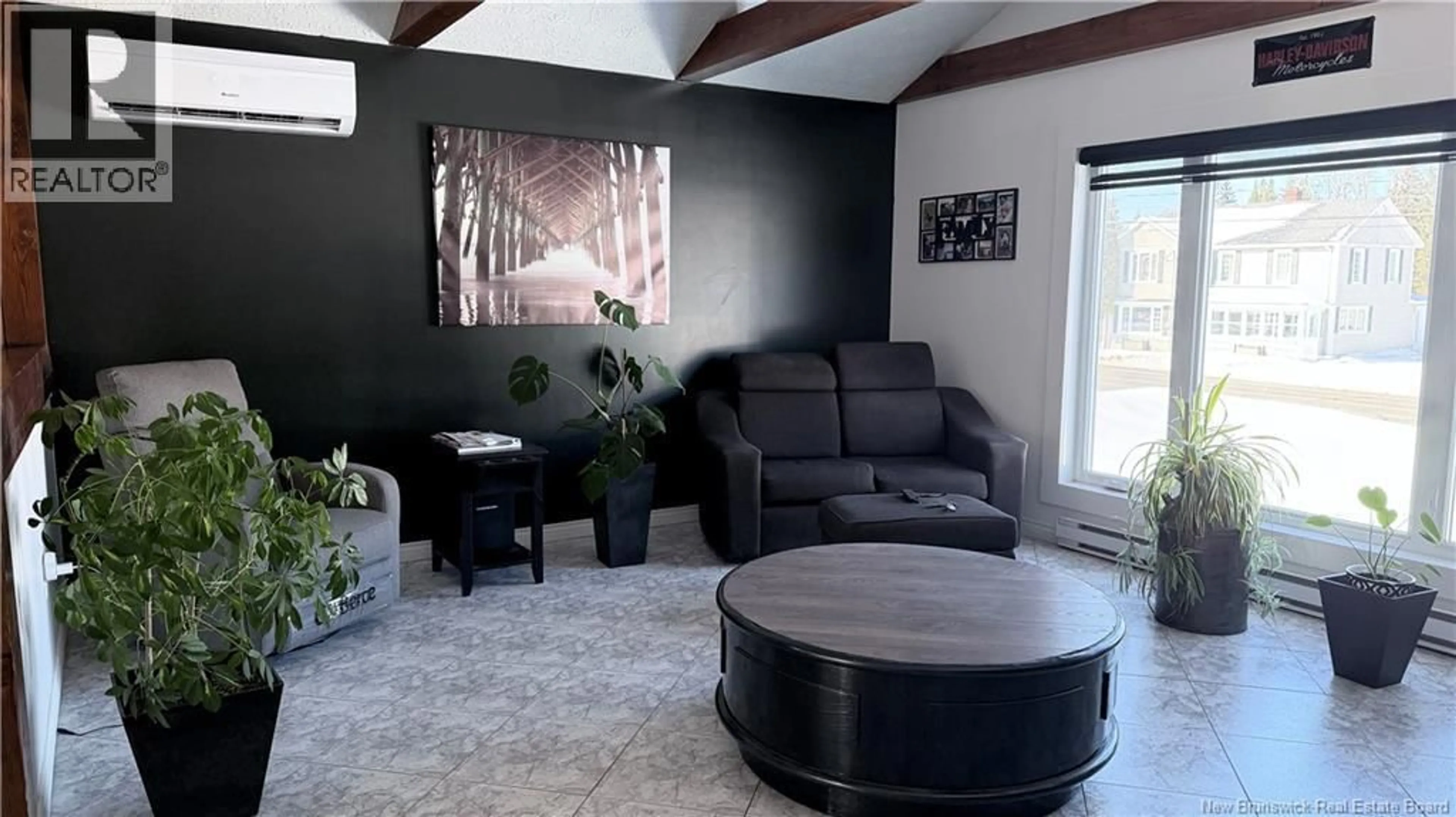 Living room with furniture, unknown for 2104 COMMERCIALE, Saint-François-de-Madawaska New Brunswick E7A1B4