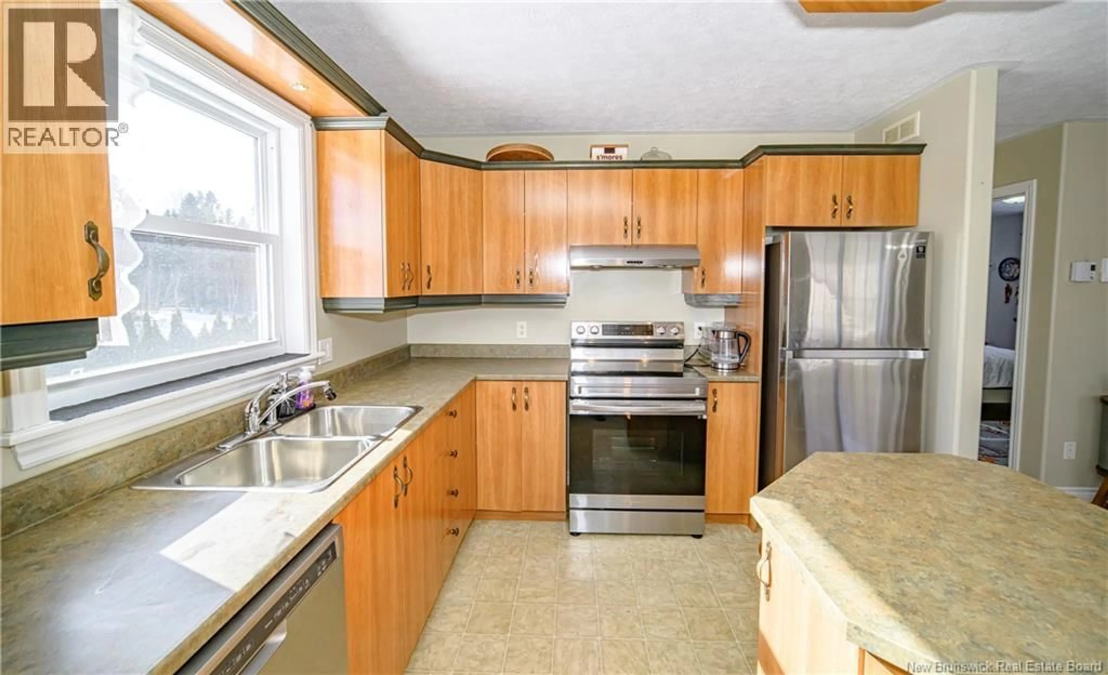 Standard kitchen, ceramic/tile floor for 38 IRENE STREET, Burton New Brunswick E2V0E7