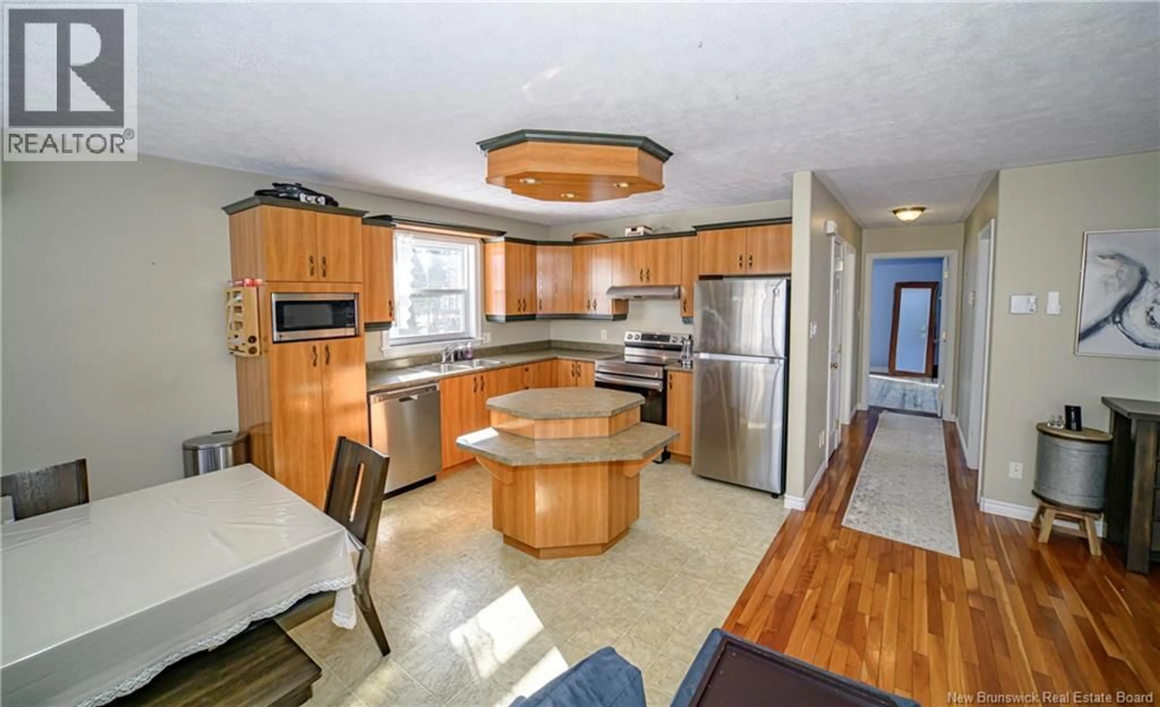 Open concept kitchen, unknown for 38 IRENE STREET, Burton New Brunswick E2V0E7