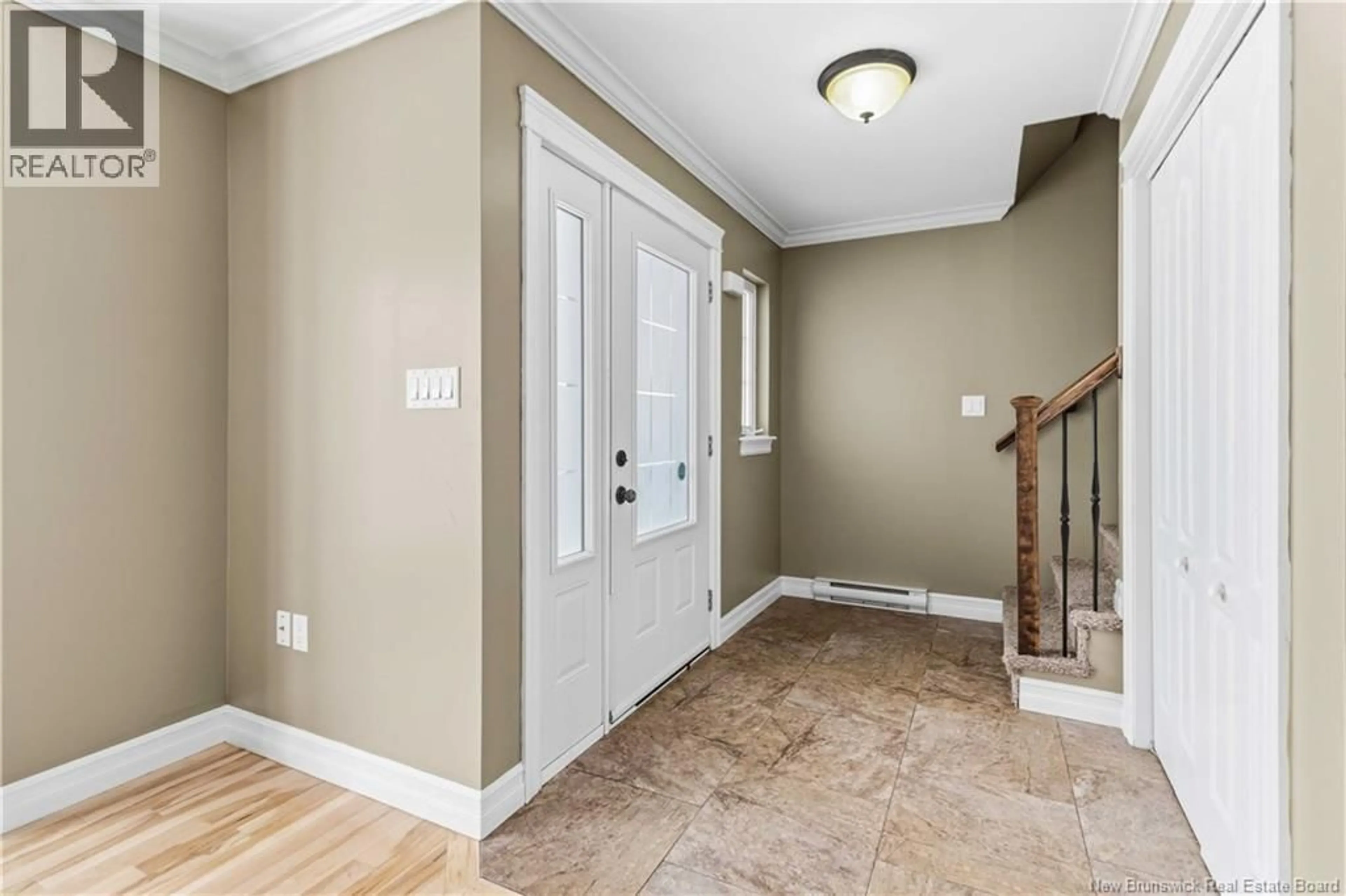 Indoor entryway for 29 HOLLAND DRIVE, Moncton New Brunswick E1G0X3