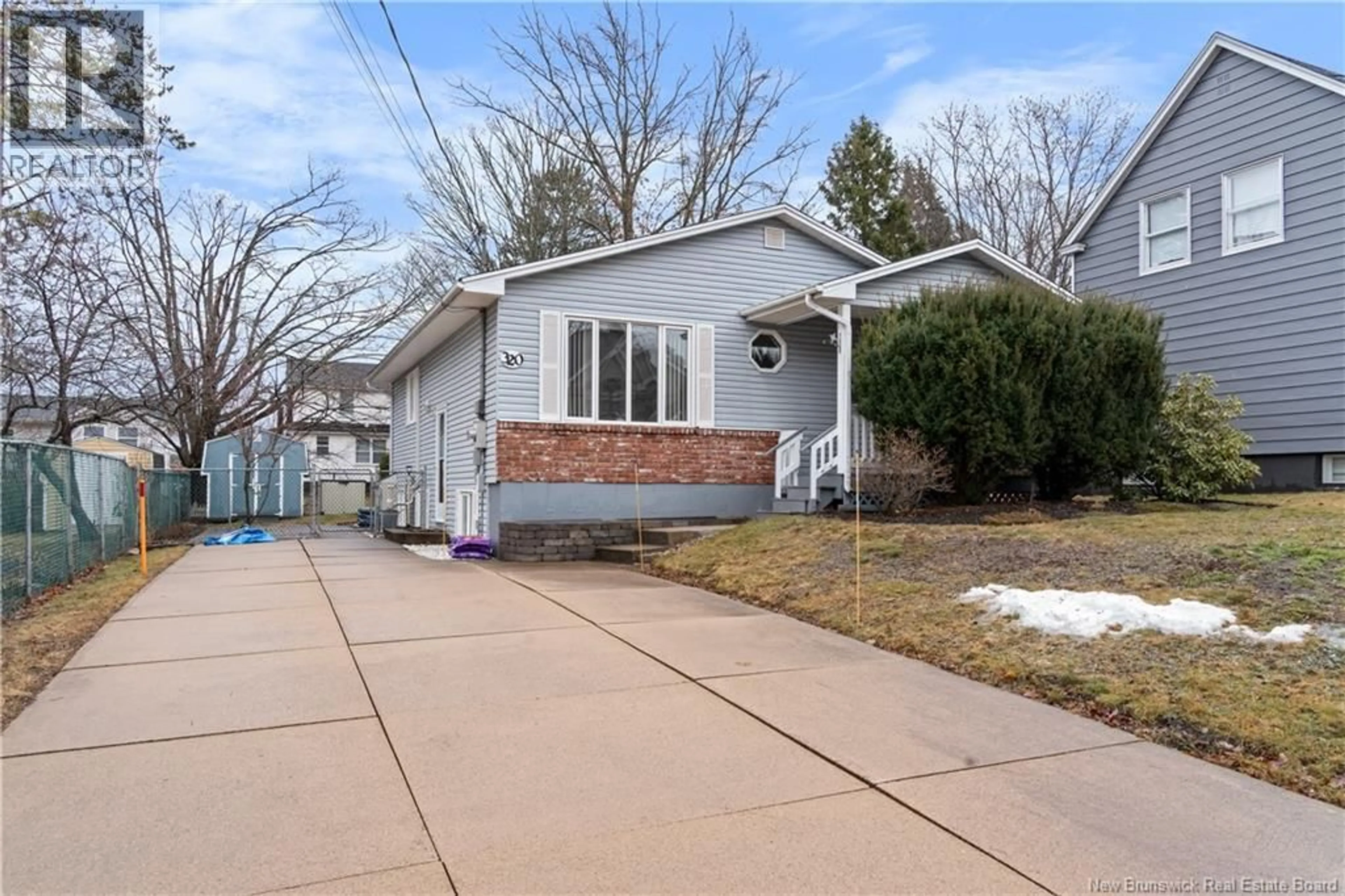 Home with vinyl exterior material, street for 320 YALE AVENUE, Riverview New Brunswick E1B2B3