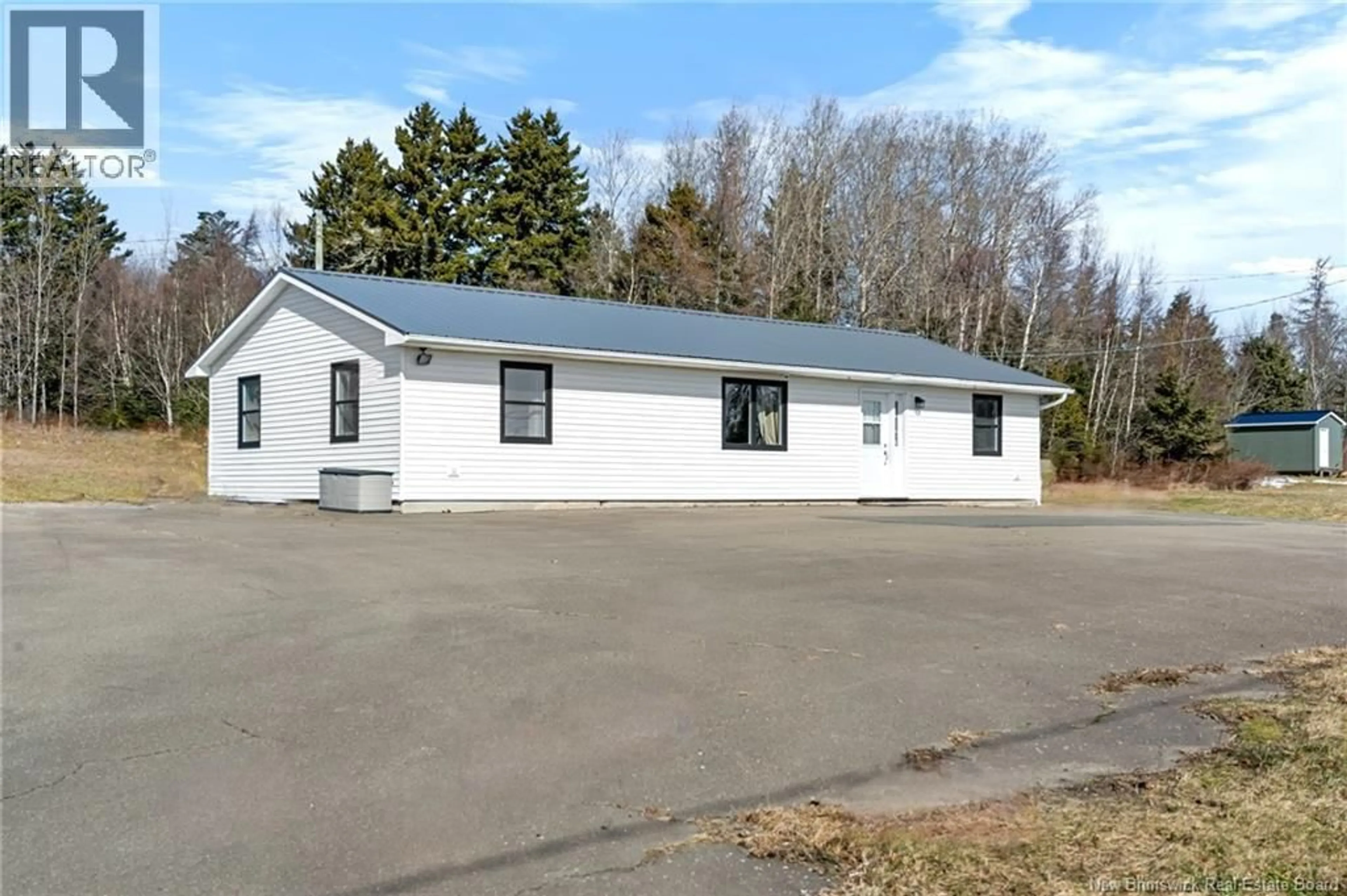 Unknown for 4120 ROUTE 114, Hopewell Cape New Brunswick E4H3K2