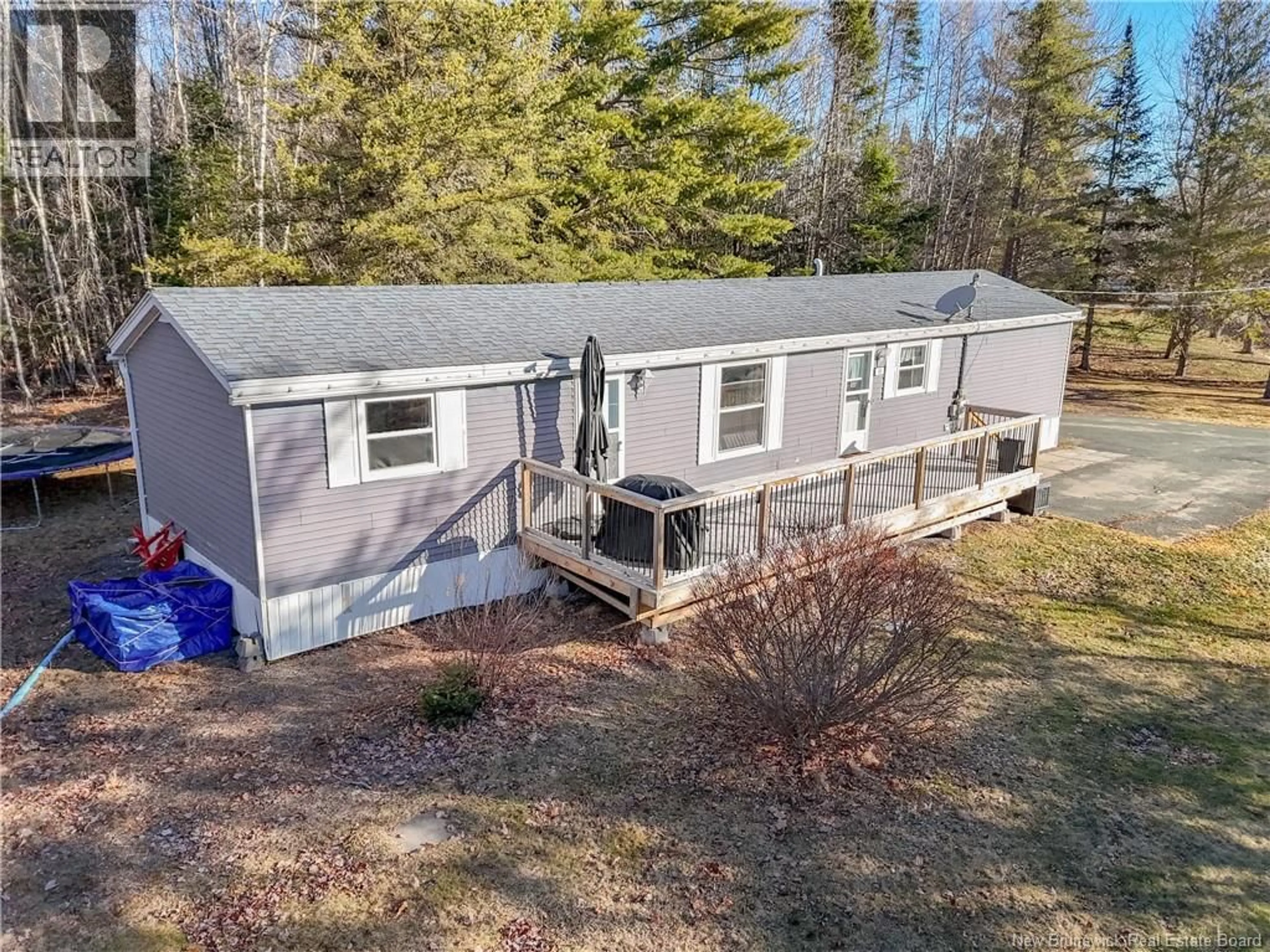 A pic from outside/outdoor area/front of a property/back of a property/a pic from drone, unknown for 19 PRESTIGE DRIVE, Lincoln New Brunswick E3B7G9