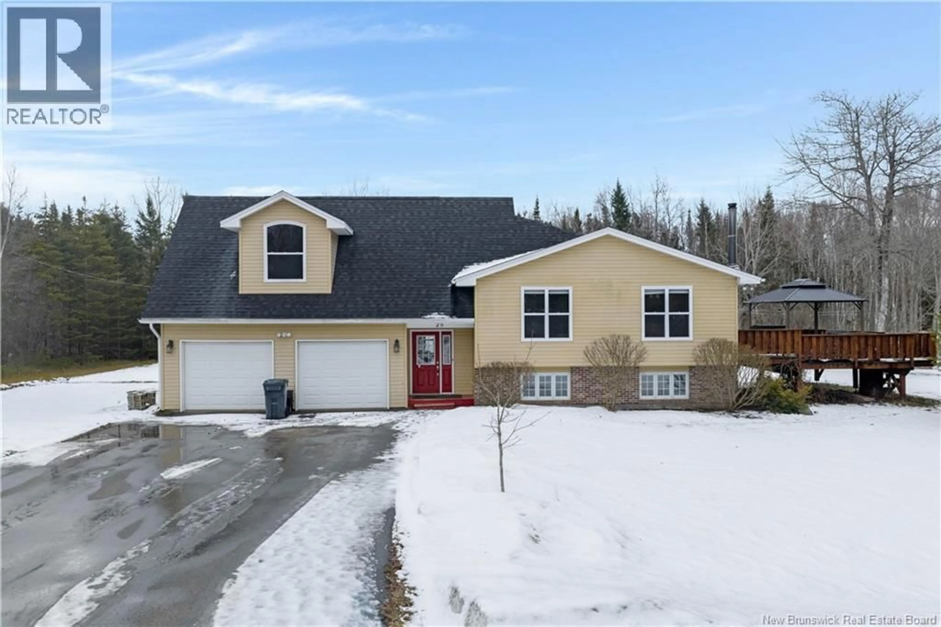 Home with vinyl exterior material, street for 28 ORCHARD STREET, Passekeag New Brunswick E5N7R7