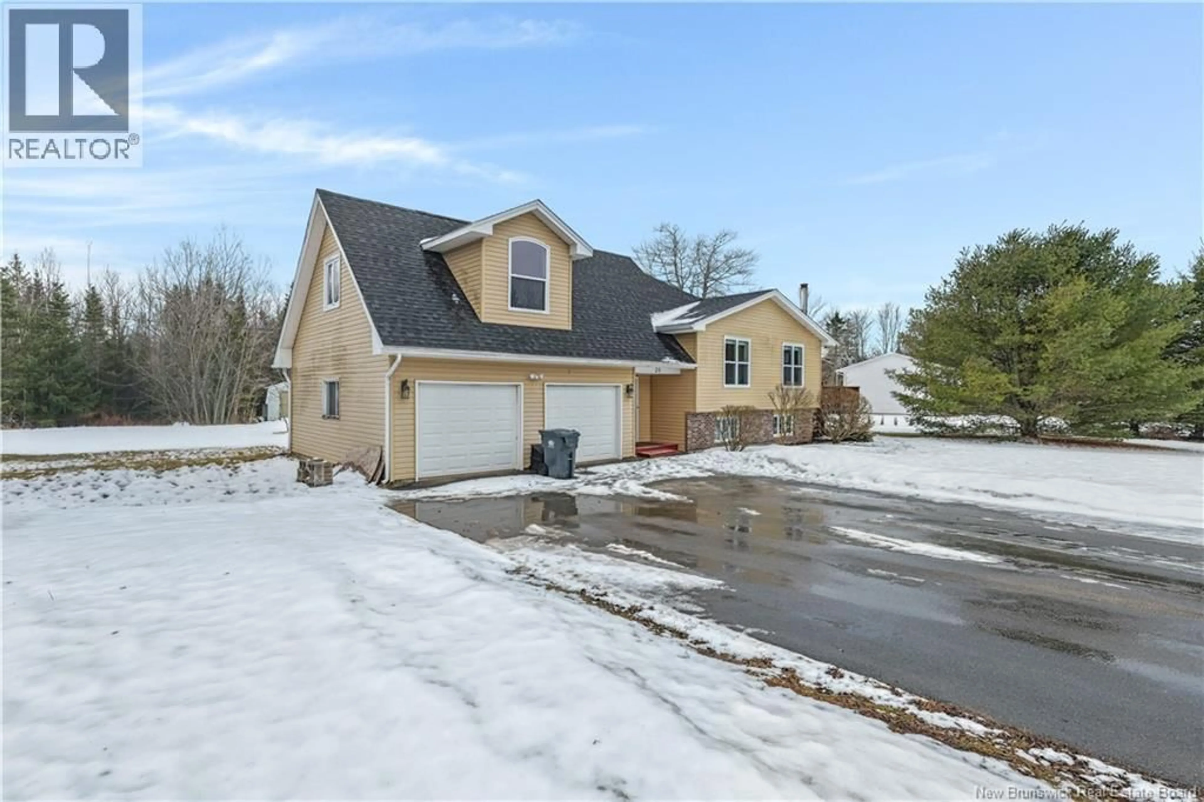 Unknown for 28 ORCHARD STREET, Passekeag New Brunswick E5N7R7