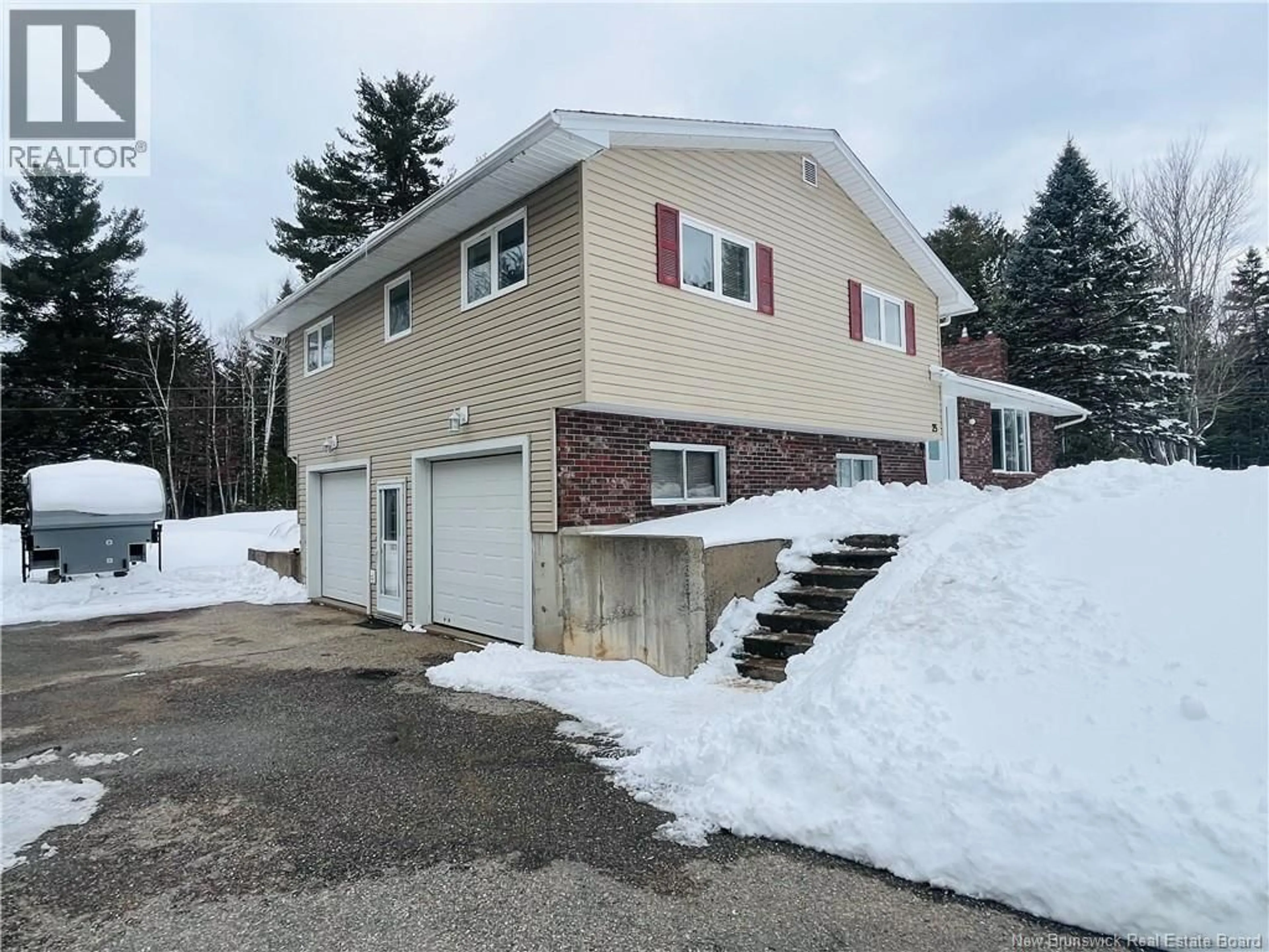 Unknown for 25 HOWE COURT, Miramichi New Brunswick E1V5P4