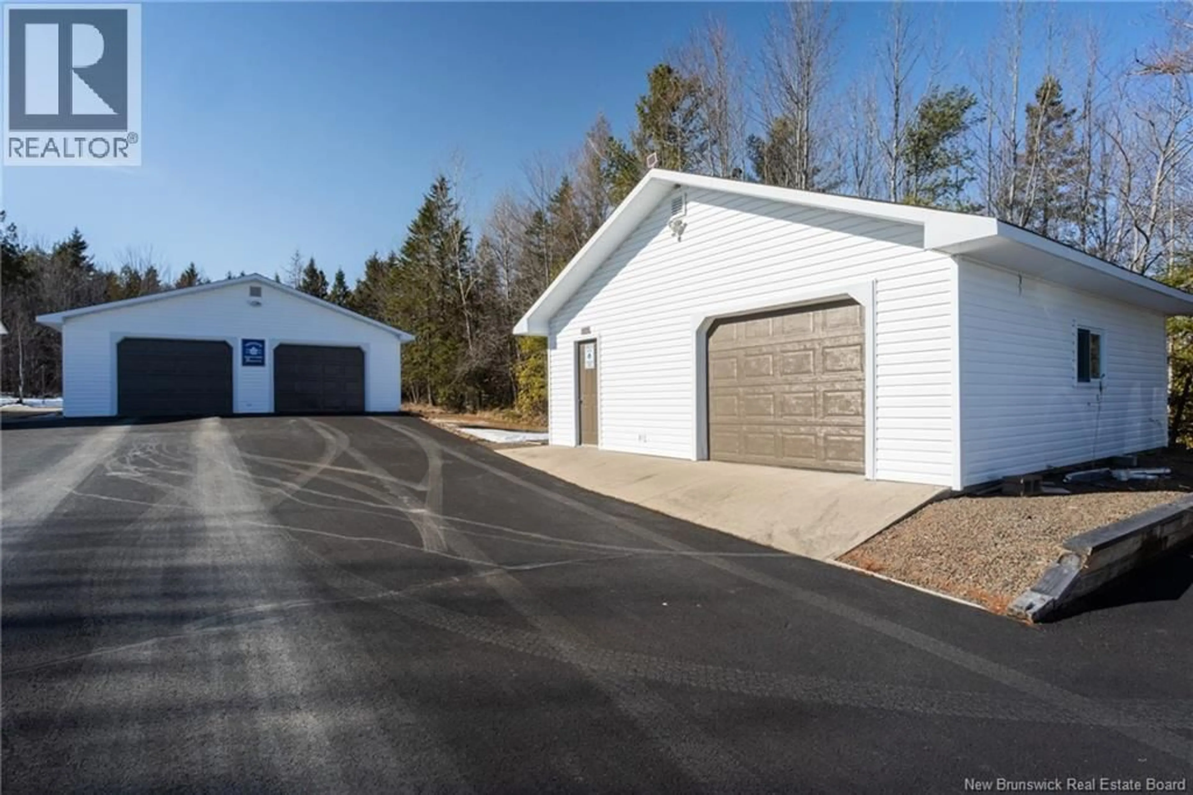 Indoor garage for 114 SWAN ROAD, Harvey New Brunswick E6K1P9