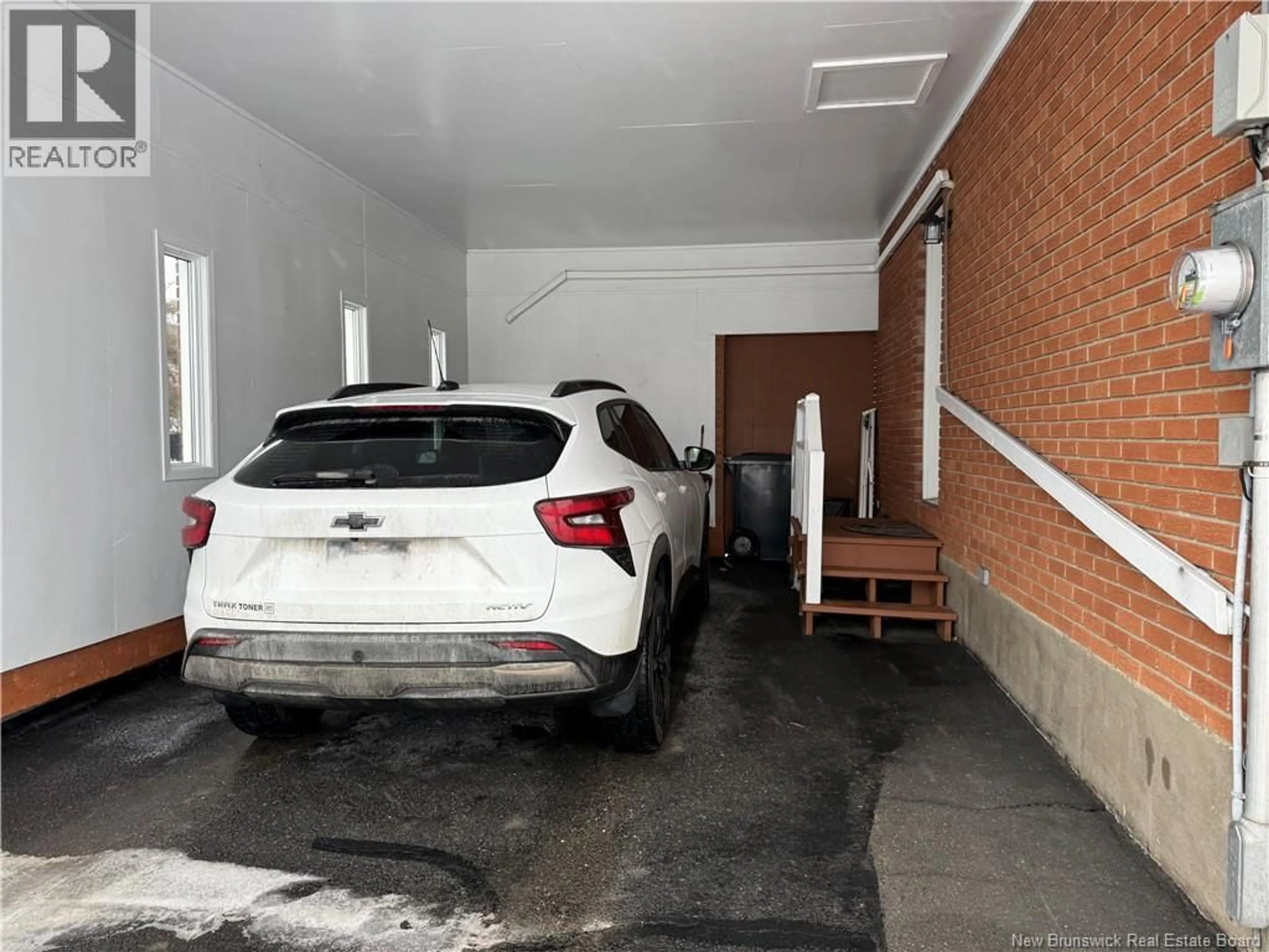 Indoor garage for 101 LAFRANCE STREET, Grand-Sault/Grand Falls New Brunswick E3Z1B1