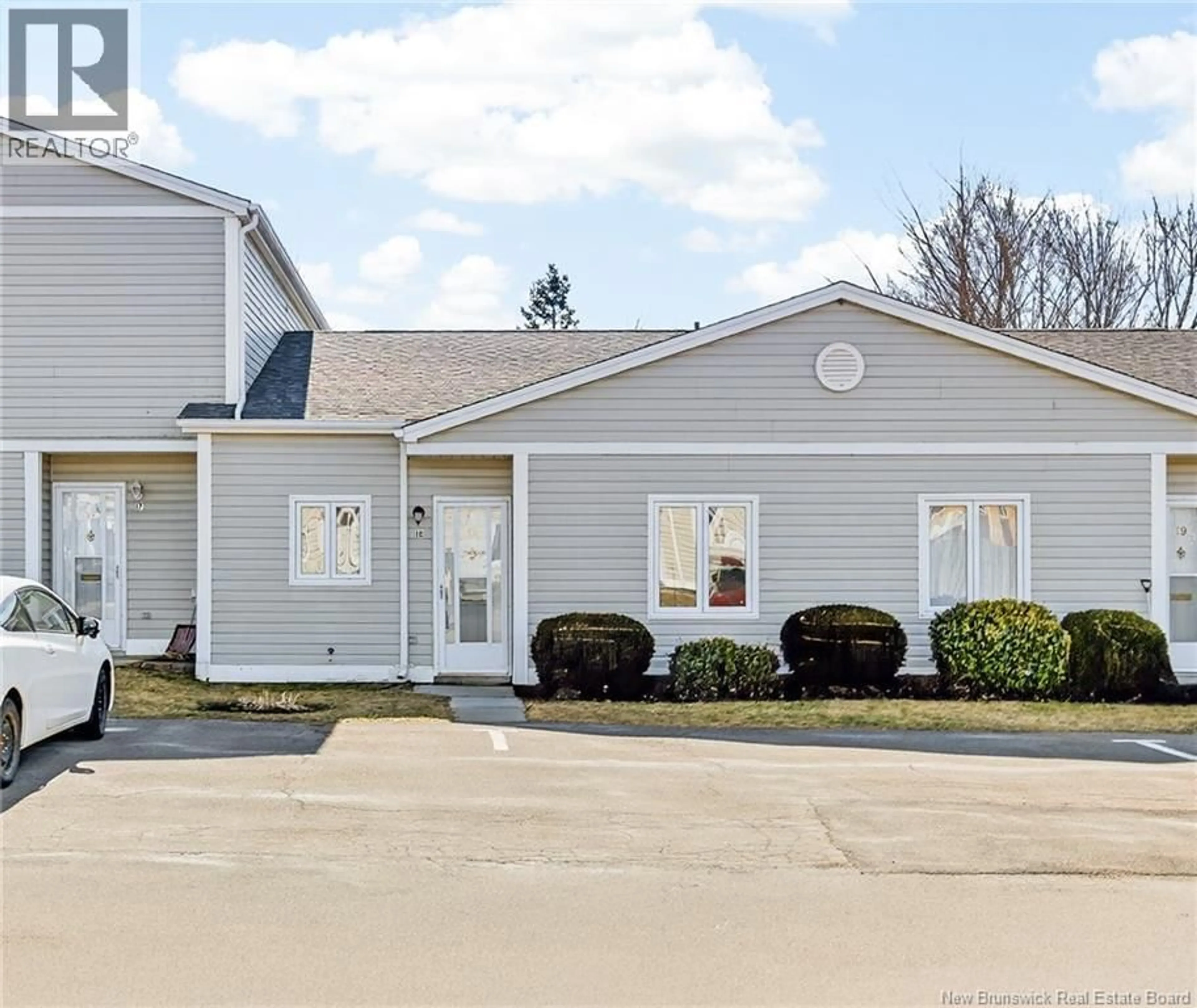 Unknown for 18 - 84 SEAMAN, Moncton New Brunswick E1A4B6