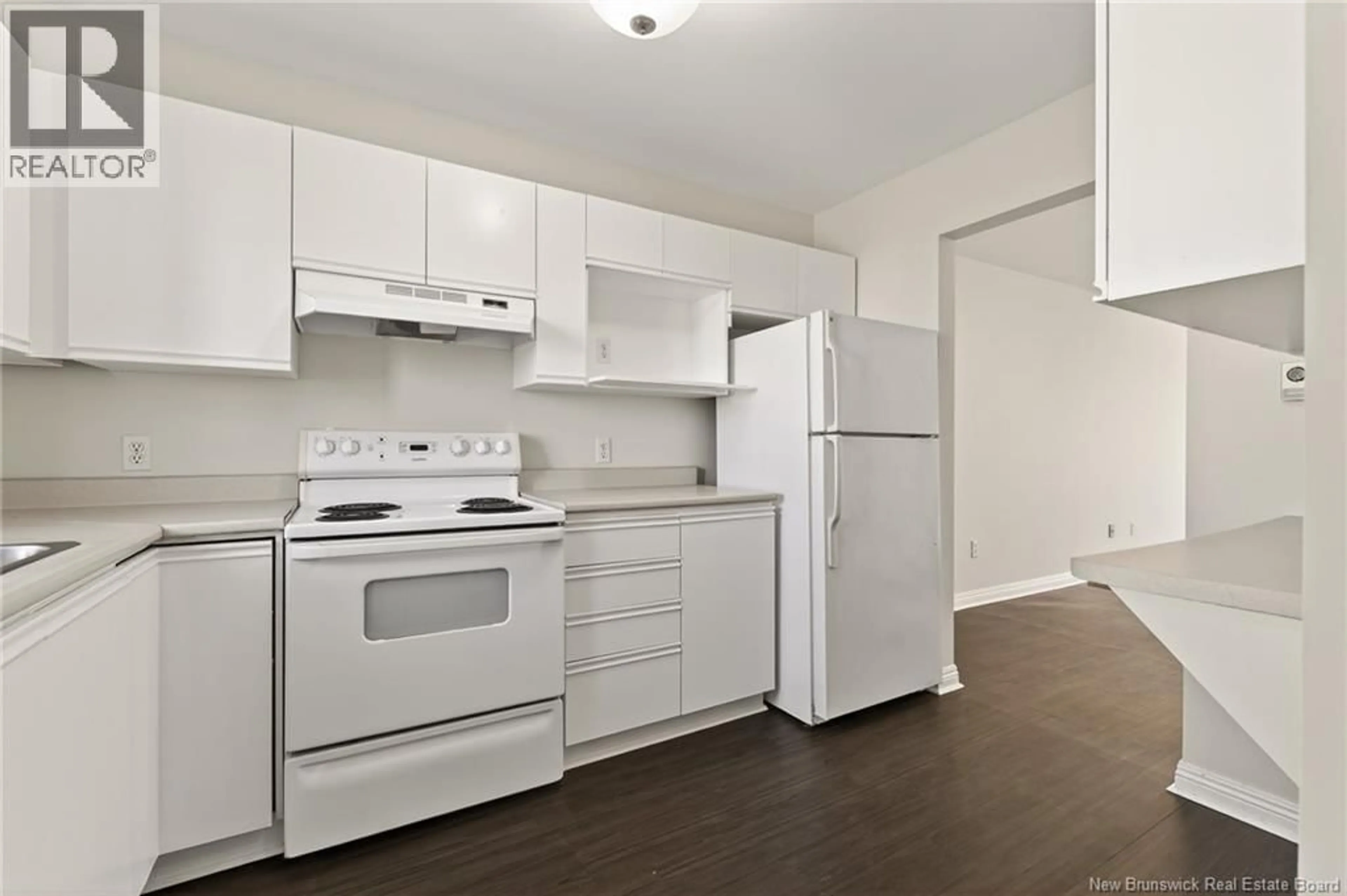 Standard kitchen, unknown for 18 - 84 SEAMAN, Moncton New Brunswick E1A4B6