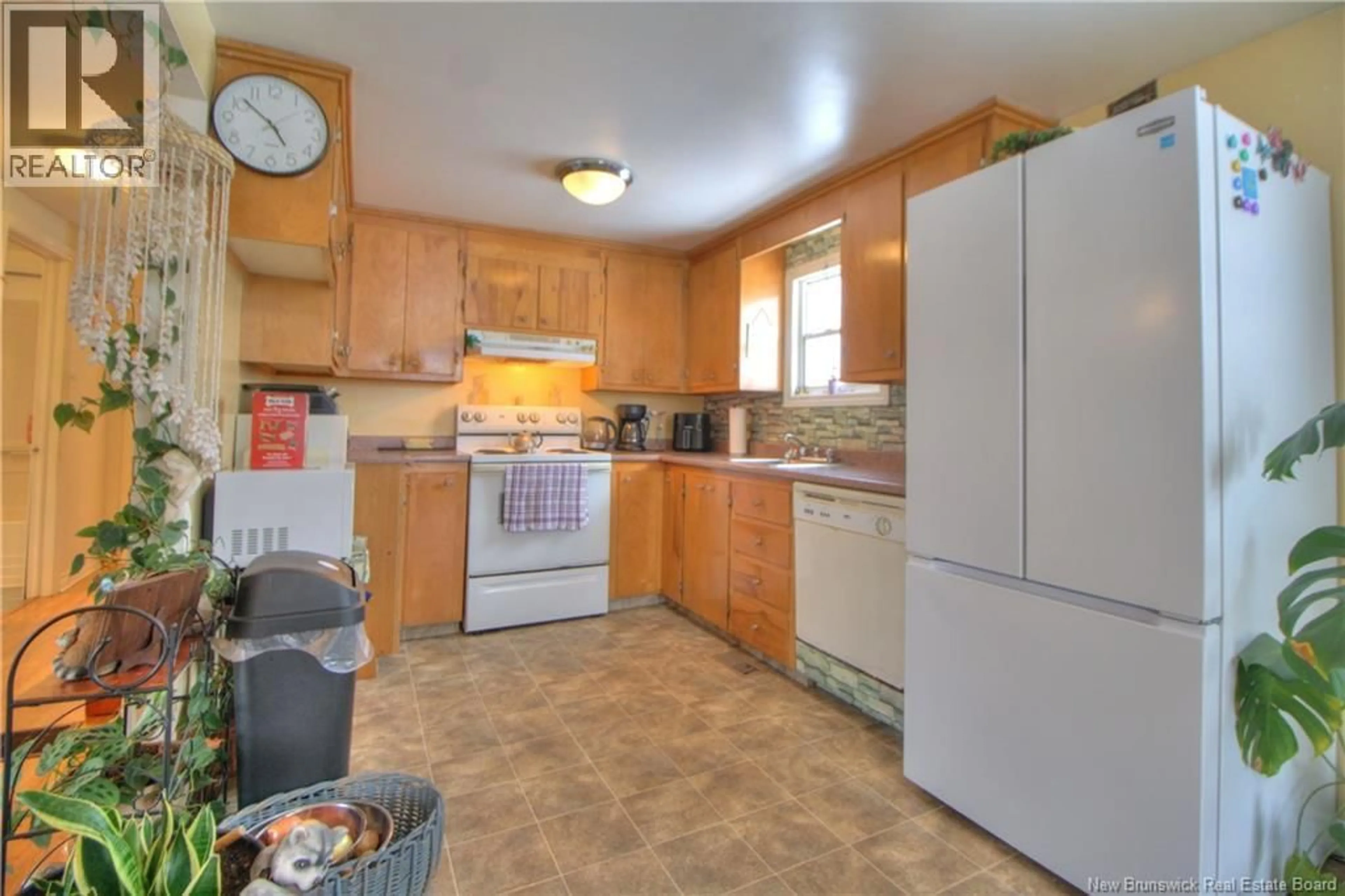 Standard kitchen, ceramic/tile floor for 2294 ROUTE 510, Targettville New Brunswick E4T1V6