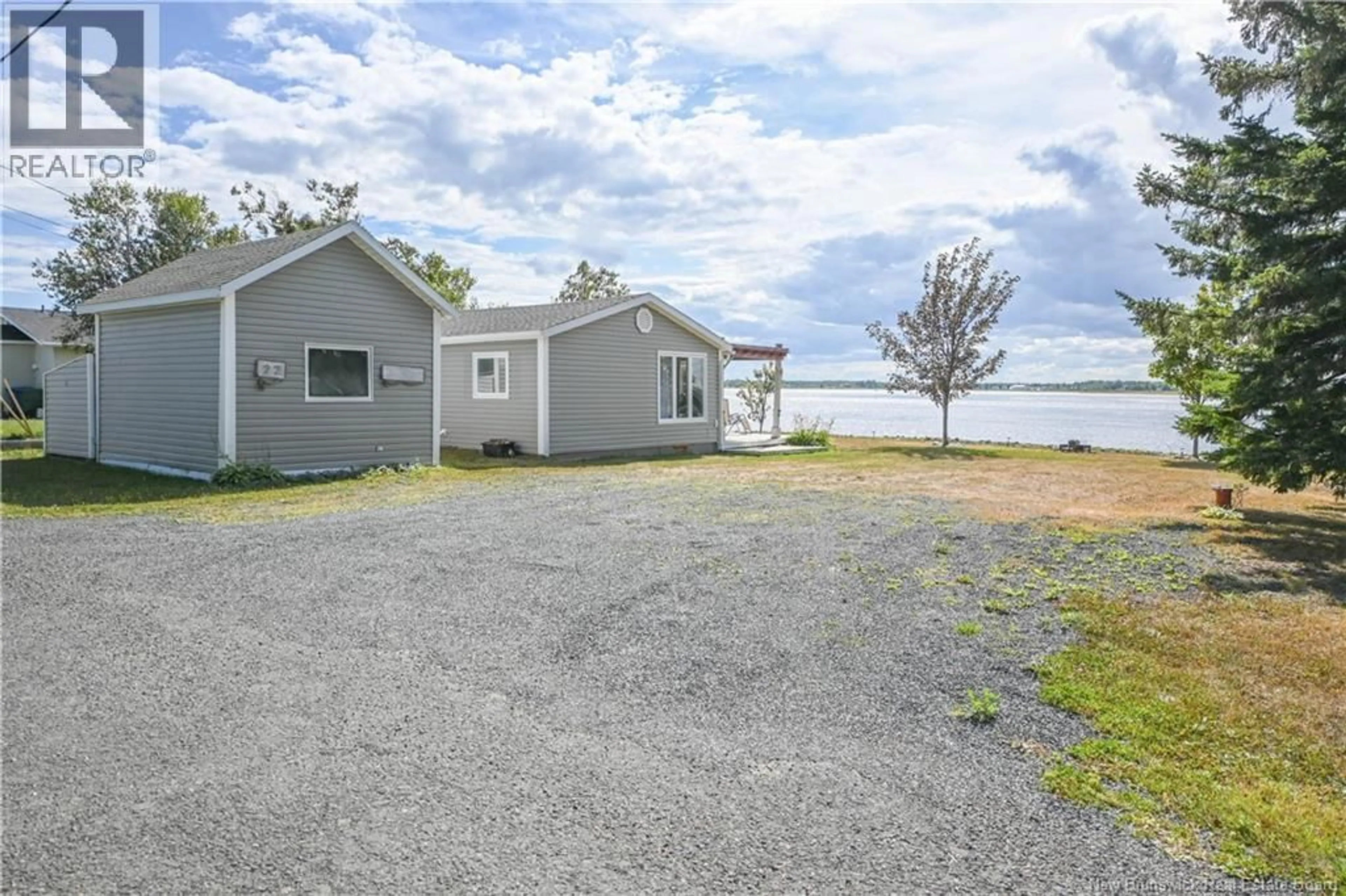 Unknown for 22 RUE DES CHALETS, Inkerman Ferry New Brunswick E8P1V8