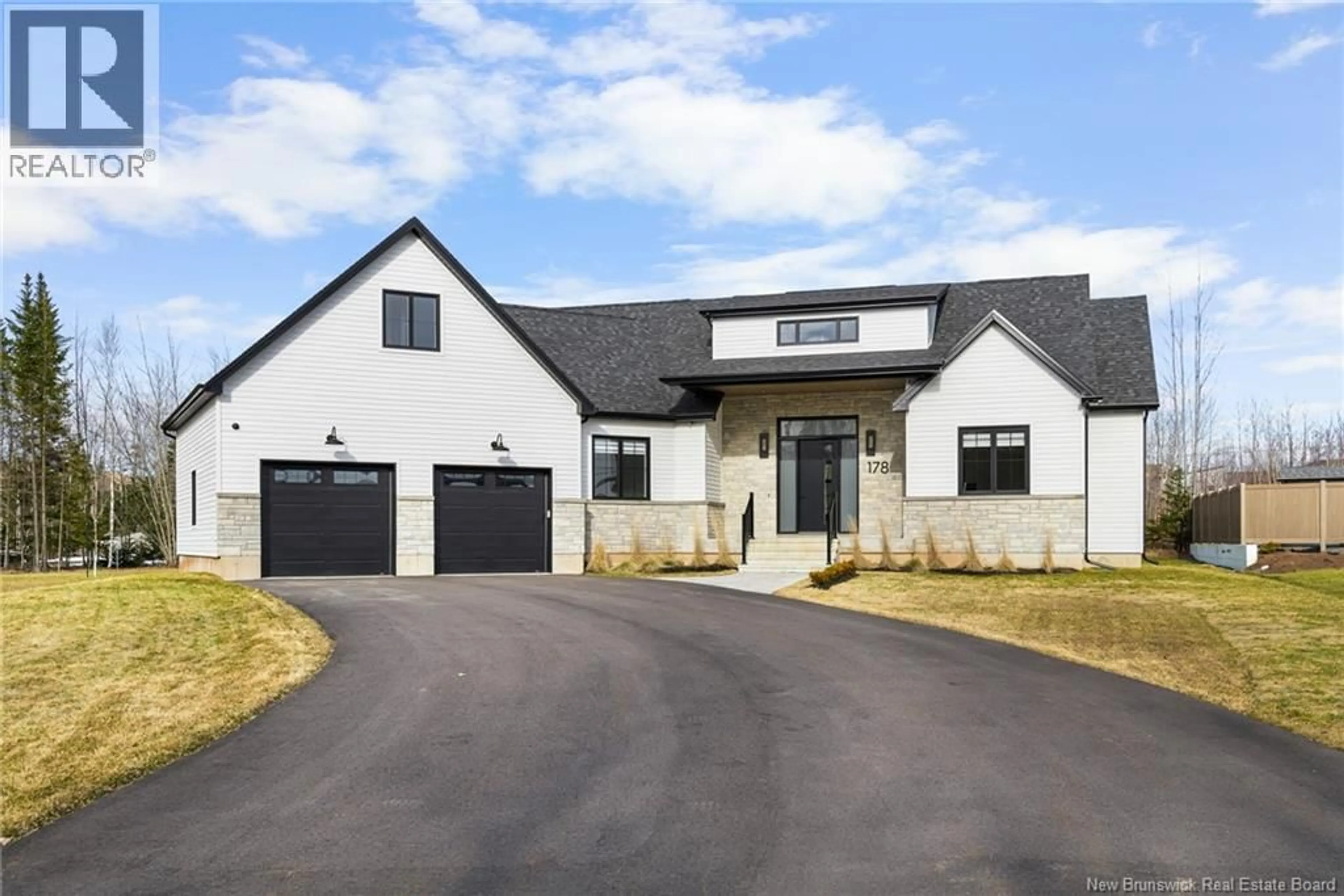 Unknown for 178 BOUCHARD, Dieppe New Brunswick E1A9T9