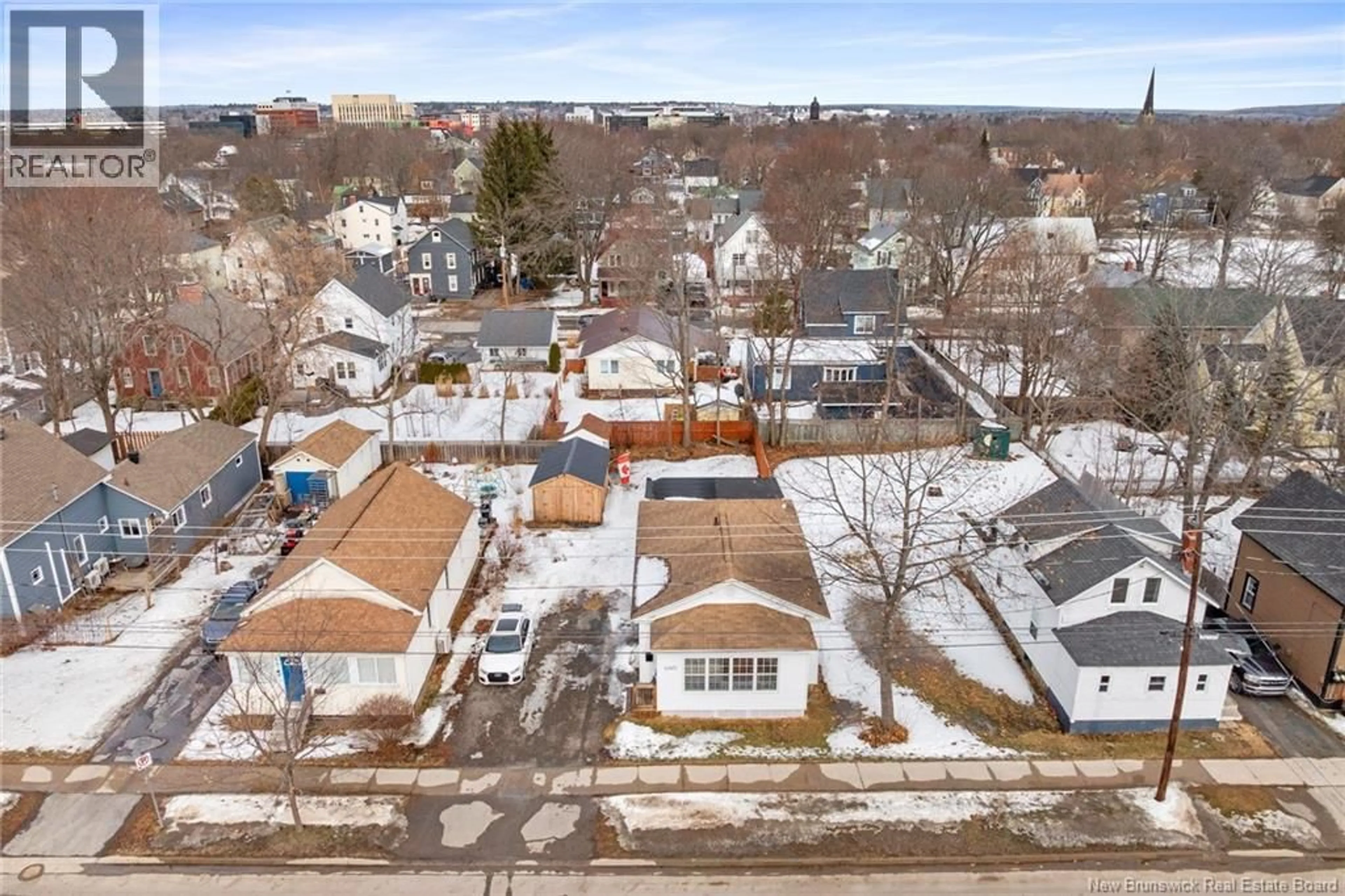 A pic from outside/outdoor area/front of a property/back of a property/a pic from drone, street for 671 MCLEOD AVENUE, Fredericton New Brunswick E3B1V4