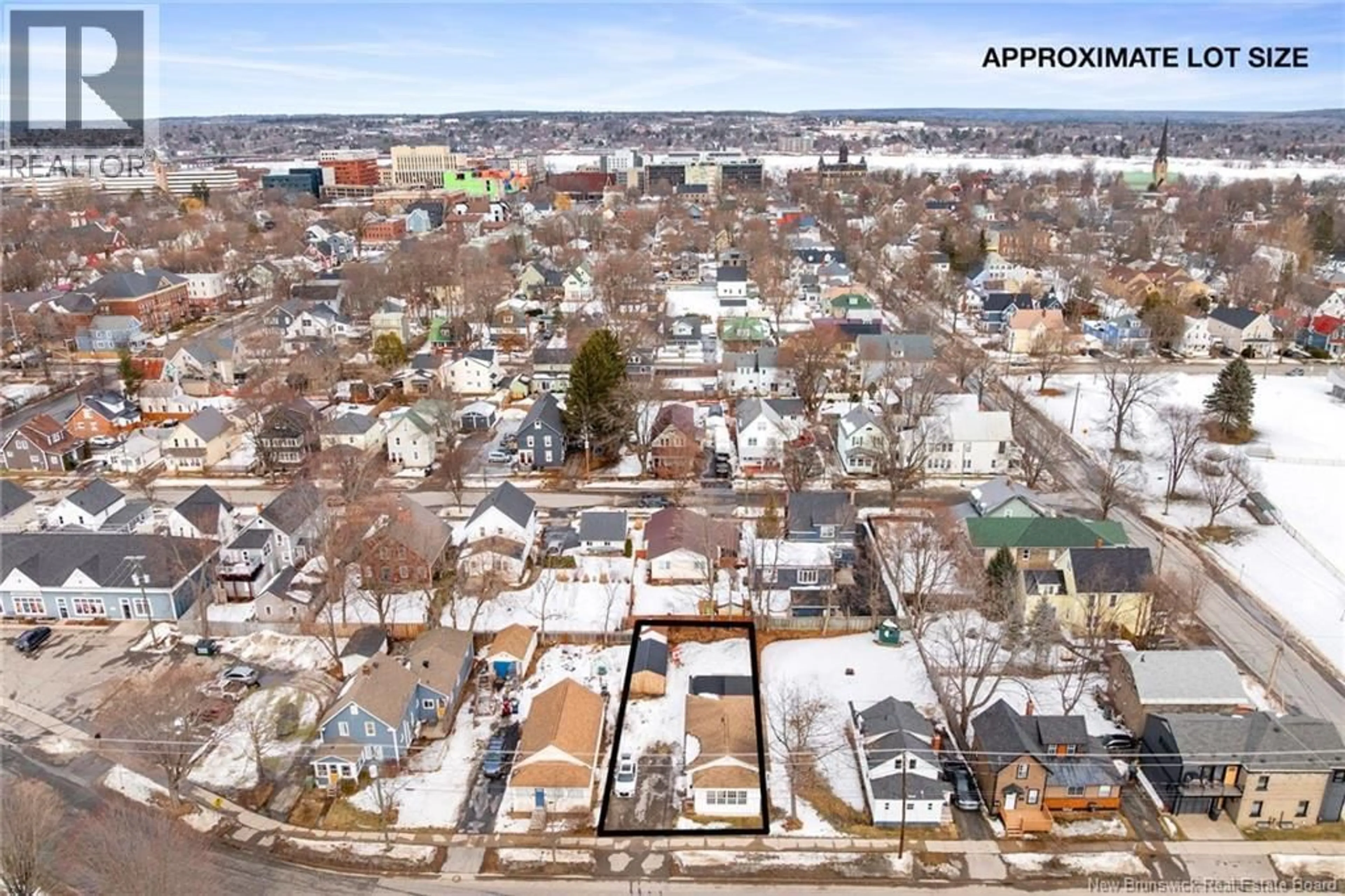 A pic from outside/outdoor area/front of a property/back of a property/a pic from drone, street for 671 MCLEOD AVENUE, Fredericton New Brunswick E3B1V4