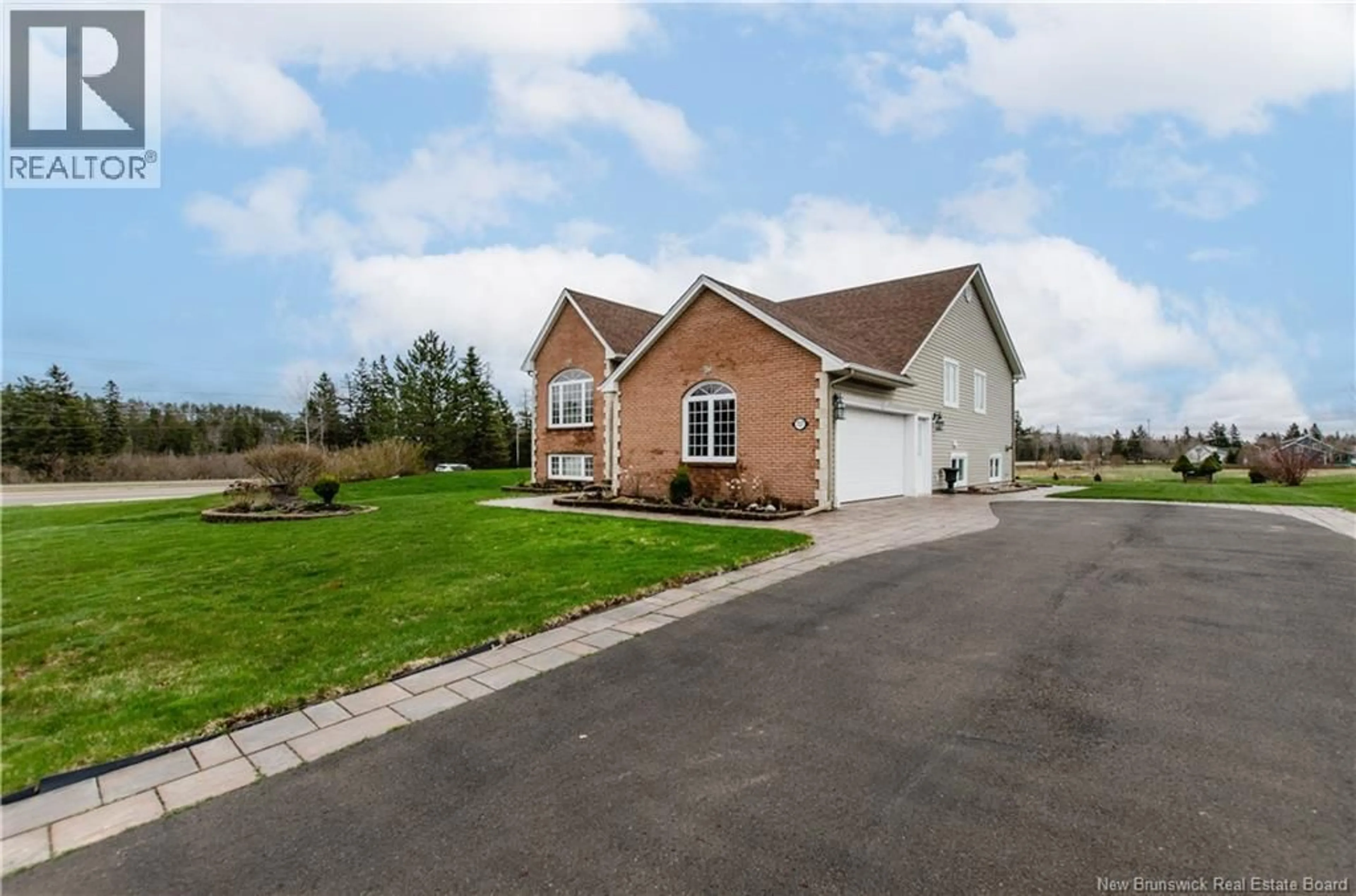 Unknown for 717 ROYAL OAKS BOULEVARD, Moncton New Brunswick E1H3N8