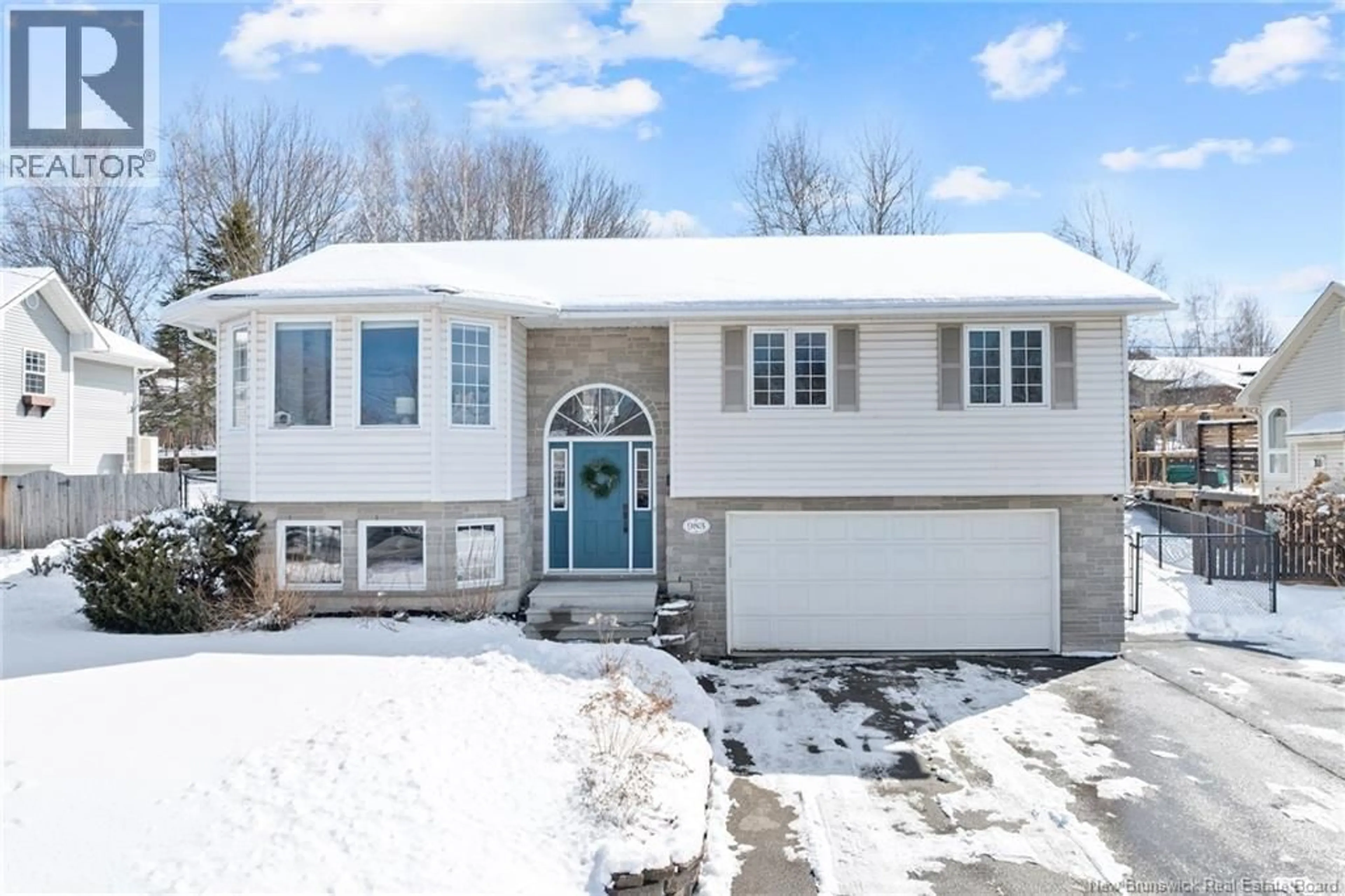 Home with vinyl exterior material, street for 983 DOUGLAS AVENUE, Fredericton New Brunswick E3A9M8