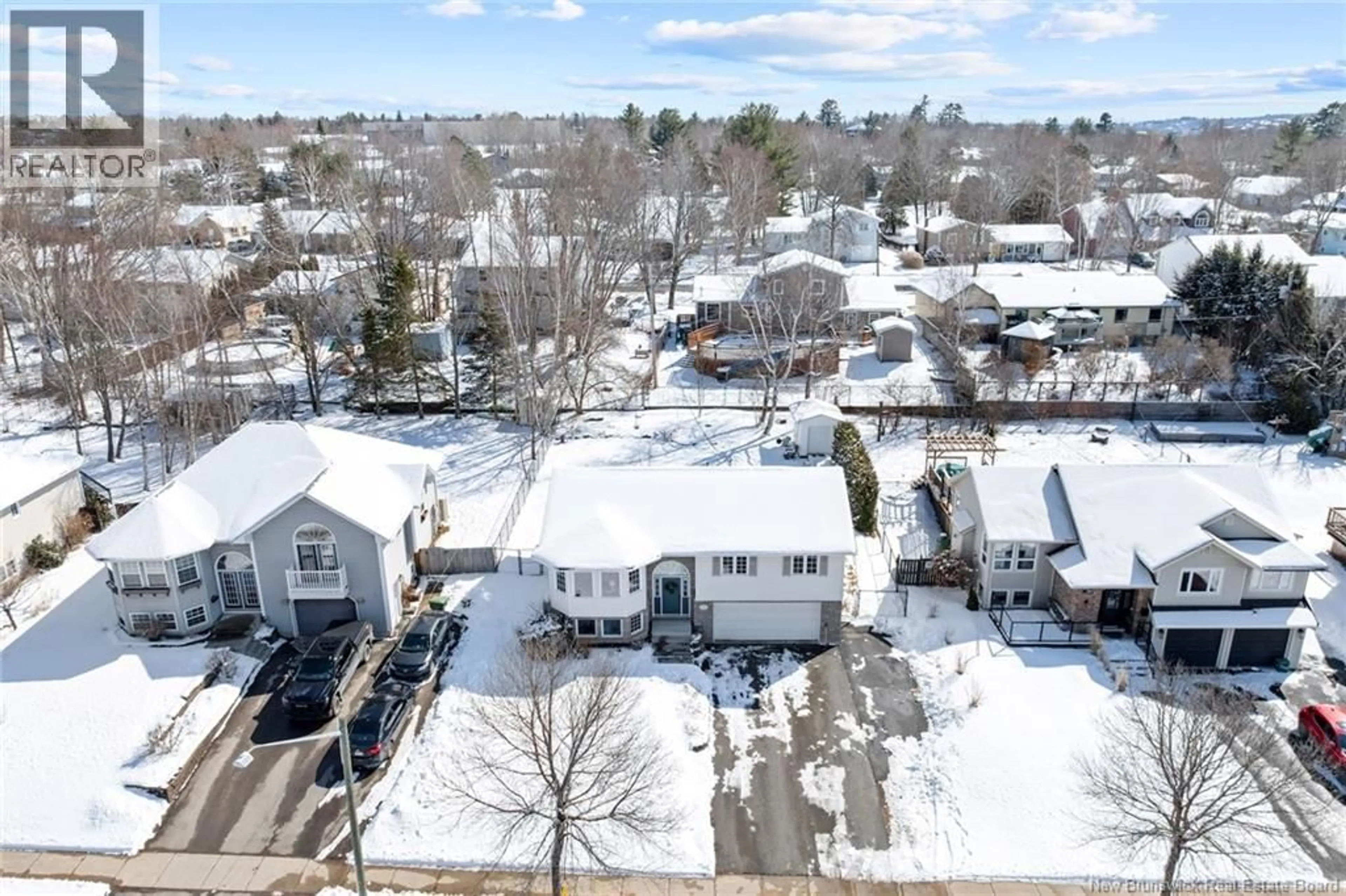 A pic from outside/outdoor area/front of a property/back of a property/a pic from drone, street for 983 DOUGLAS AVENUE, Fredericton New Brunswick E3A9M8