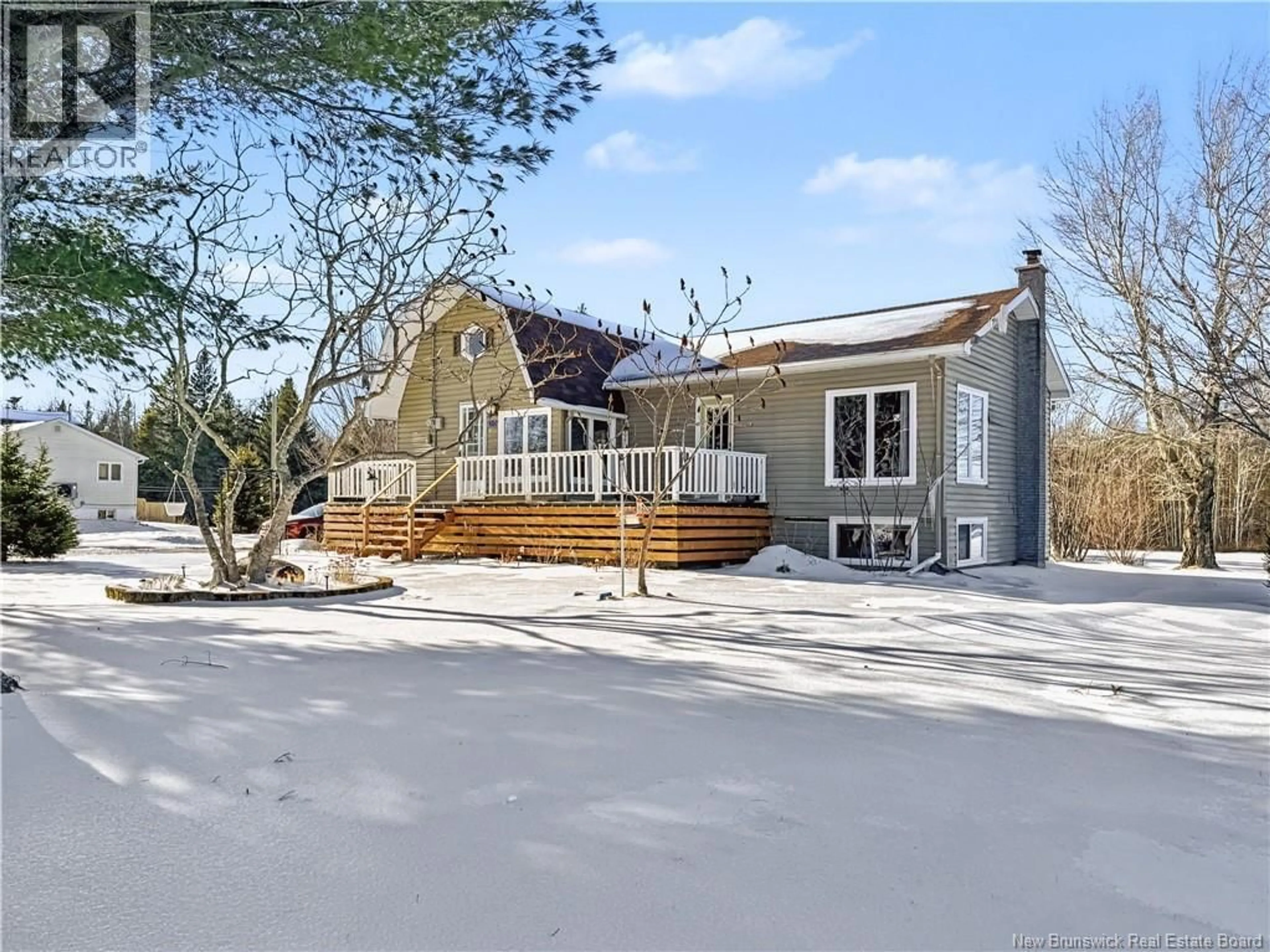 A pic from outside/outdoor area/front of a property/back of a property/a pic from drone, street for 20 RENEE, Acadie Siding New Brunswick E4Y1R7