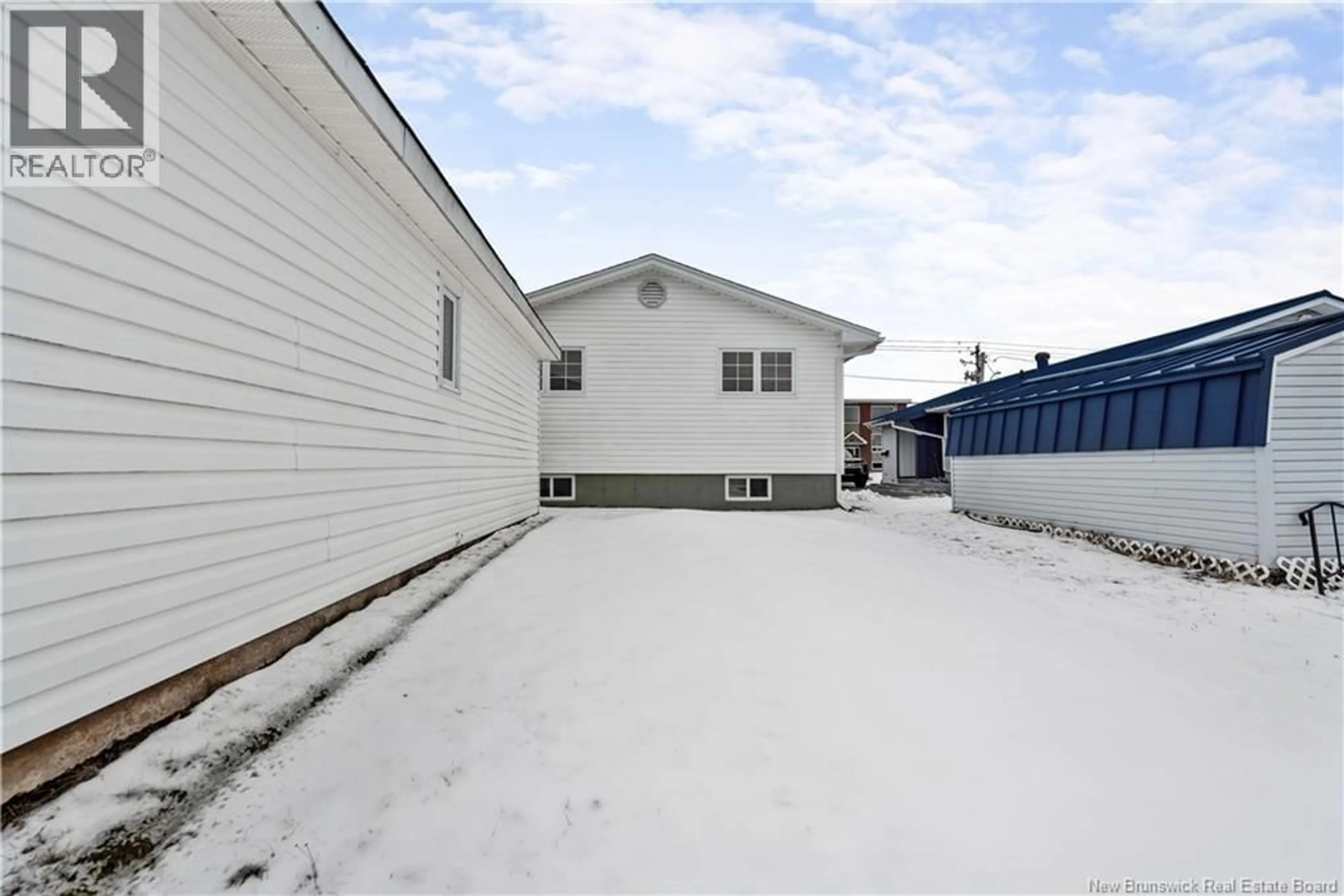 Patio, street for 199 CEDAR, Moncton New Brunswick E1C7L6