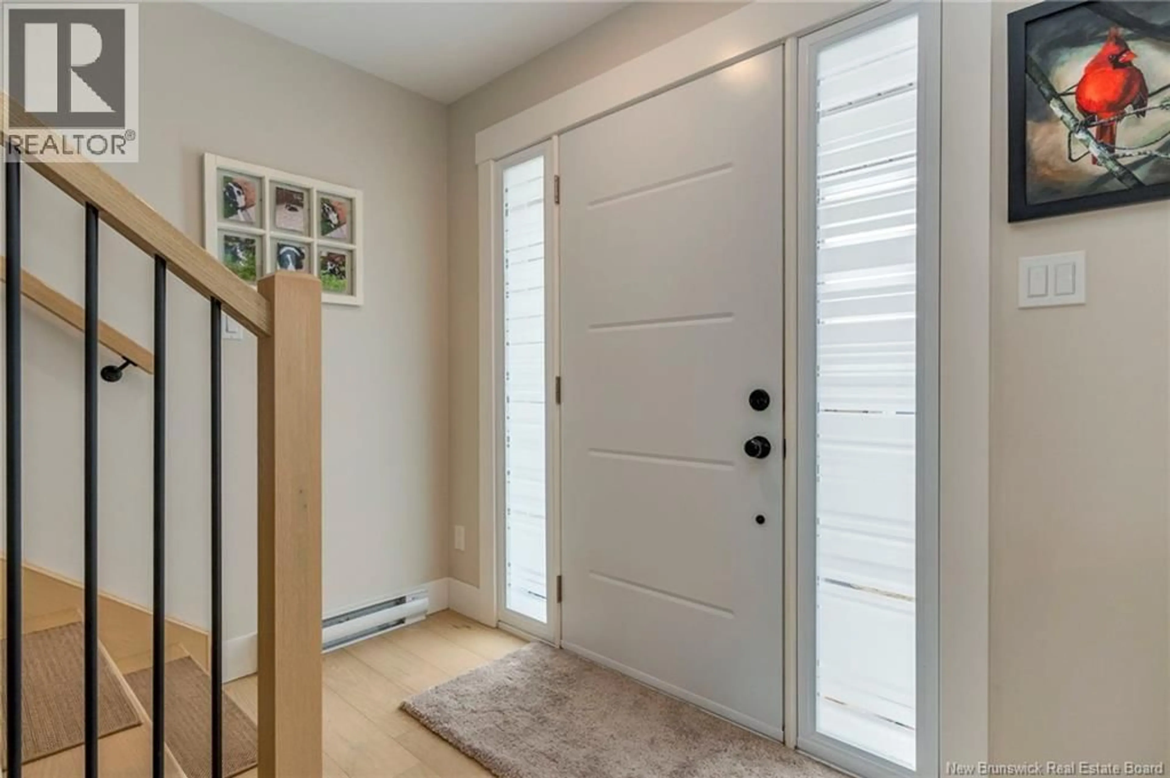 Indoor entryway for 2 ROBERT STREET, Shediac New Brunswick E4P0K9