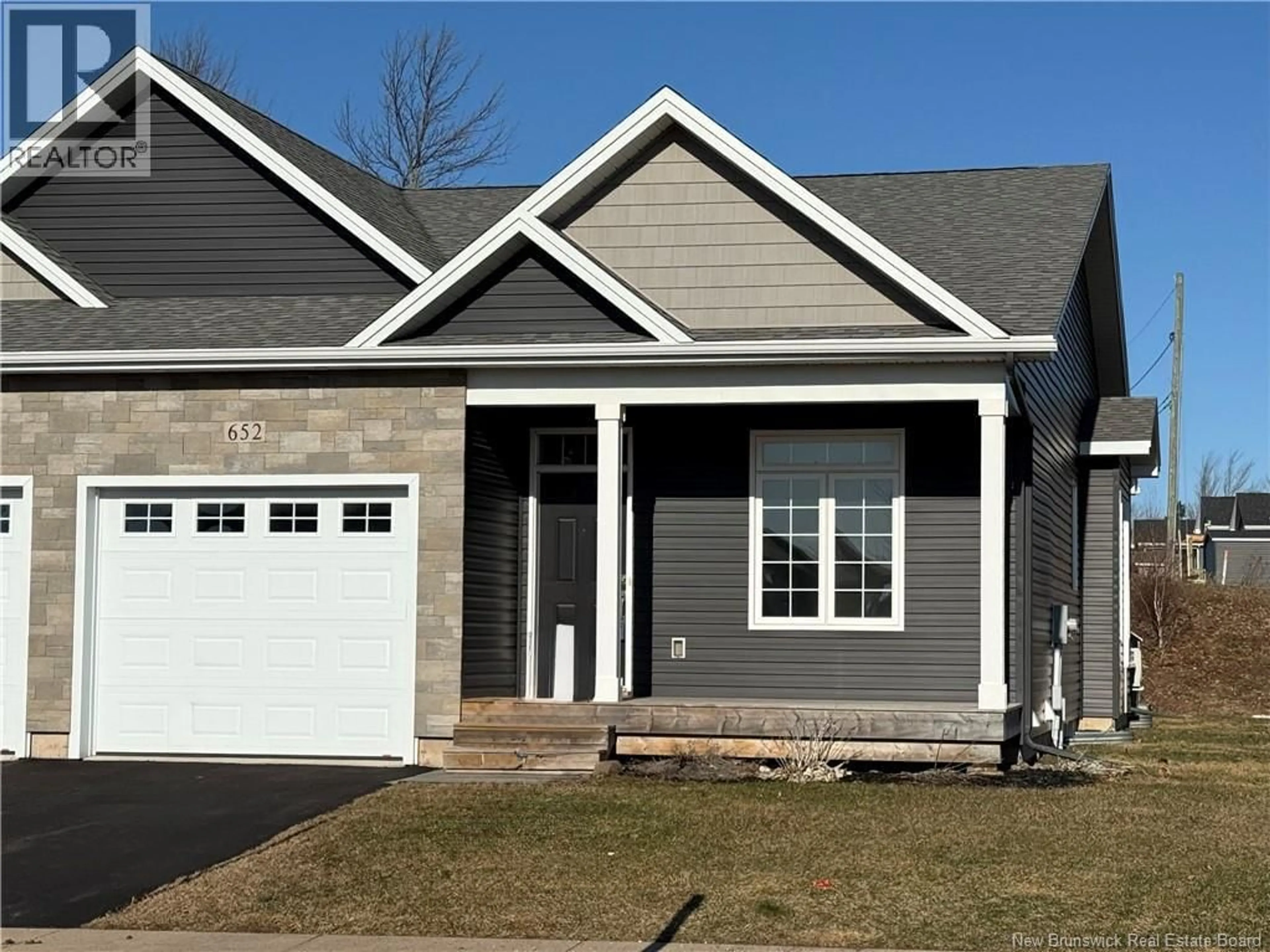 Home with vinyl exterior material, street for 652 ROYAL OAKS BOULEVARD, Moncton New Brunswick E1H3S7