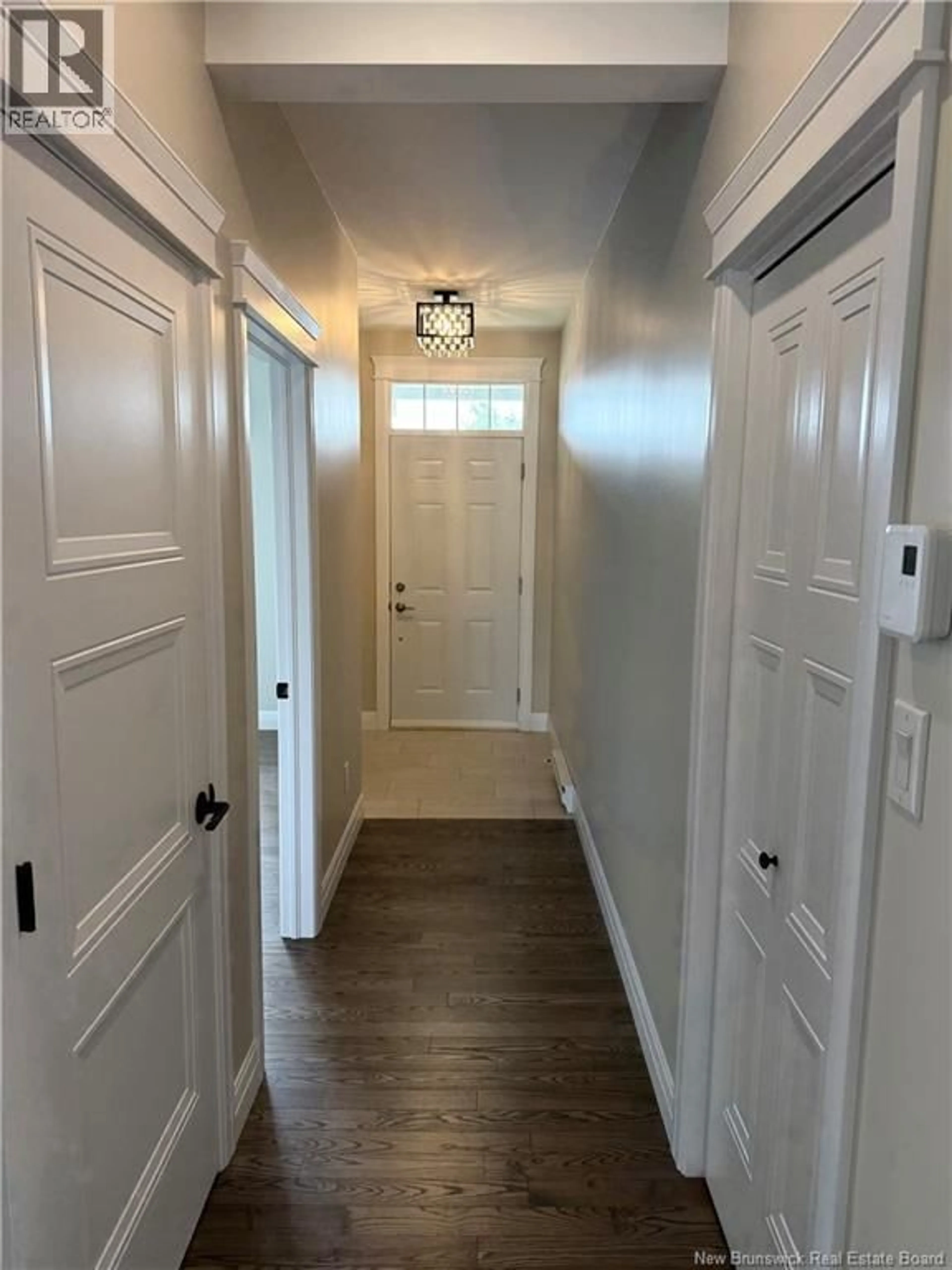 Indoor entryway for 652 ROYAL OAKS BOULEVARD, Moncton New Brunswick E1H3S7