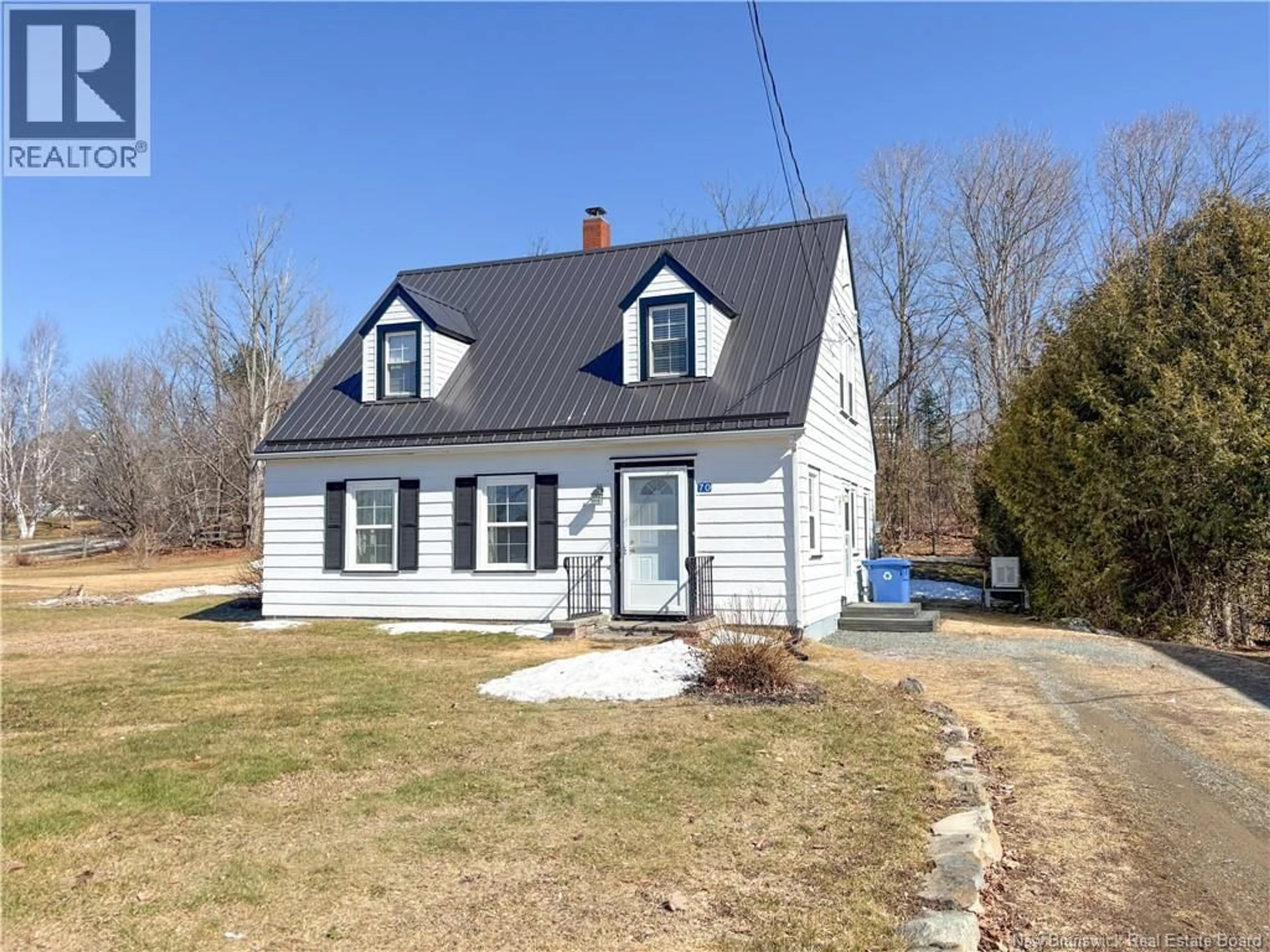 Home with vinyl exterior material, street for 70 HIGH STREET, Hartland New Brunswick E7P2L2