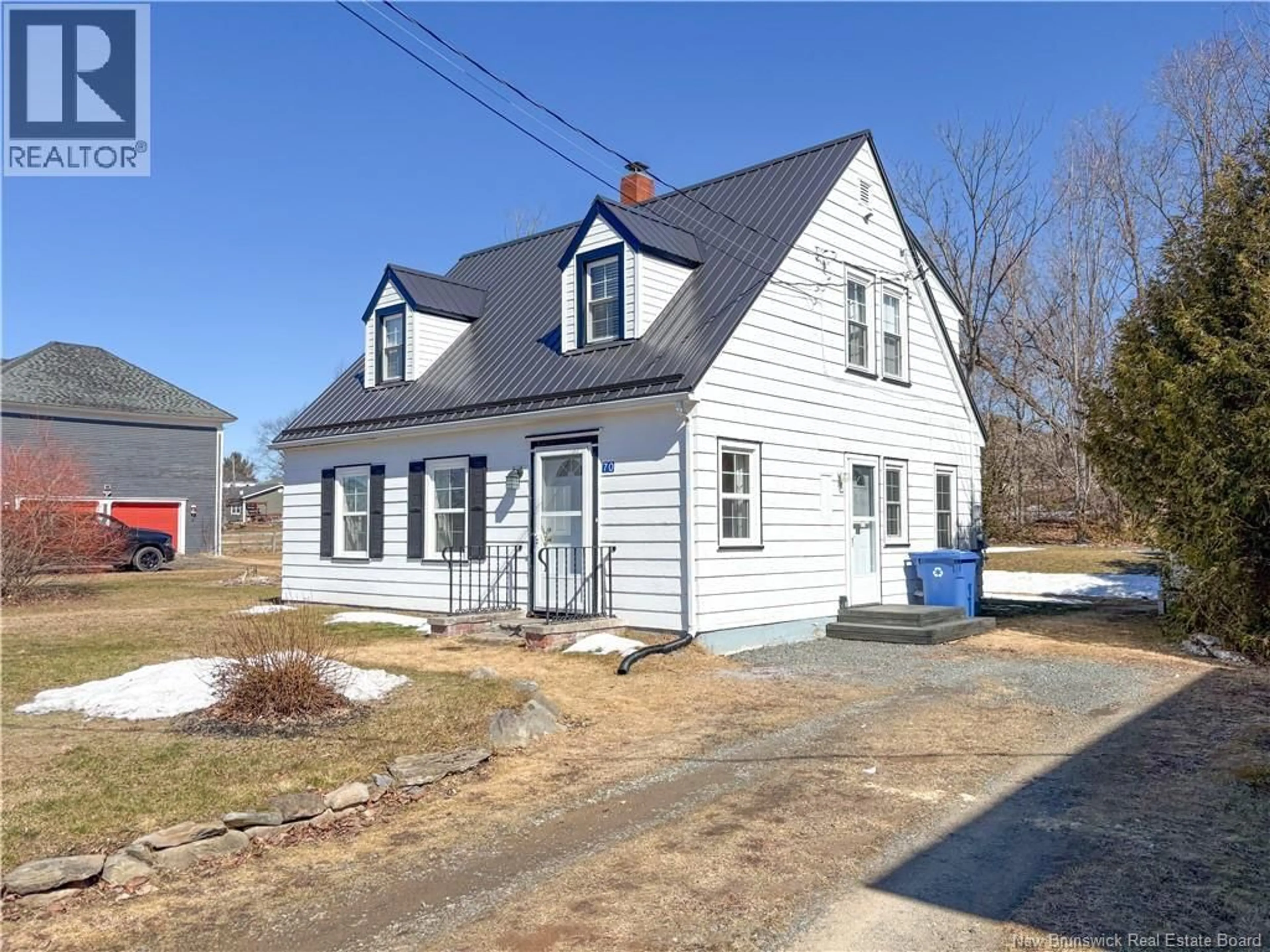 Home with vinyl exterior material, street for 70 HIGH STREET, Hartland New Brunswick E7P2L2