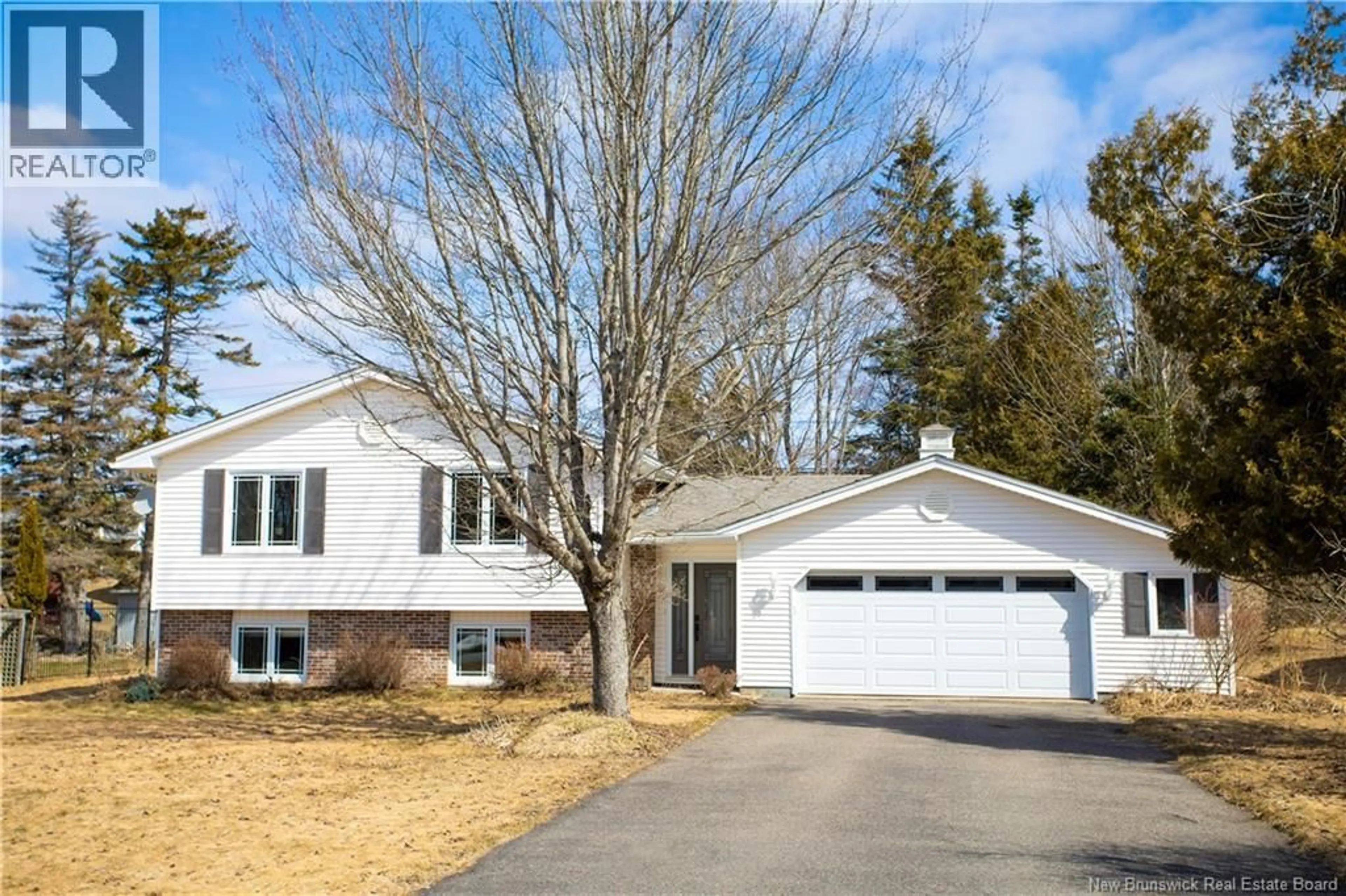 Home with vinyl exterior material, street for 12 MELANIE DRIVE, Quispamsis New Brunswick E2E1V9