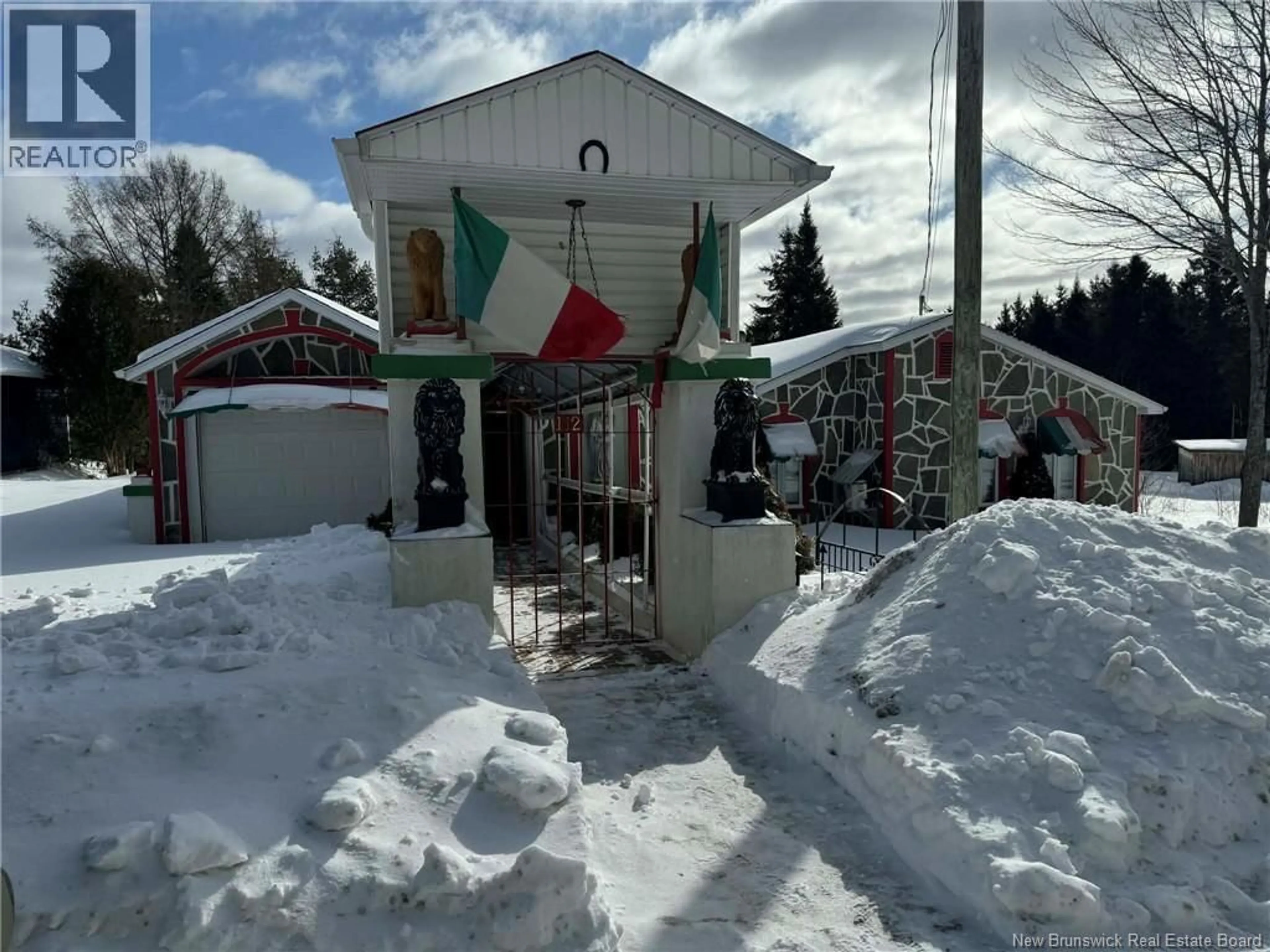 Patio, street for 112 RANG 7 AND 8, Kedgwick New Brunswick E8B1W1