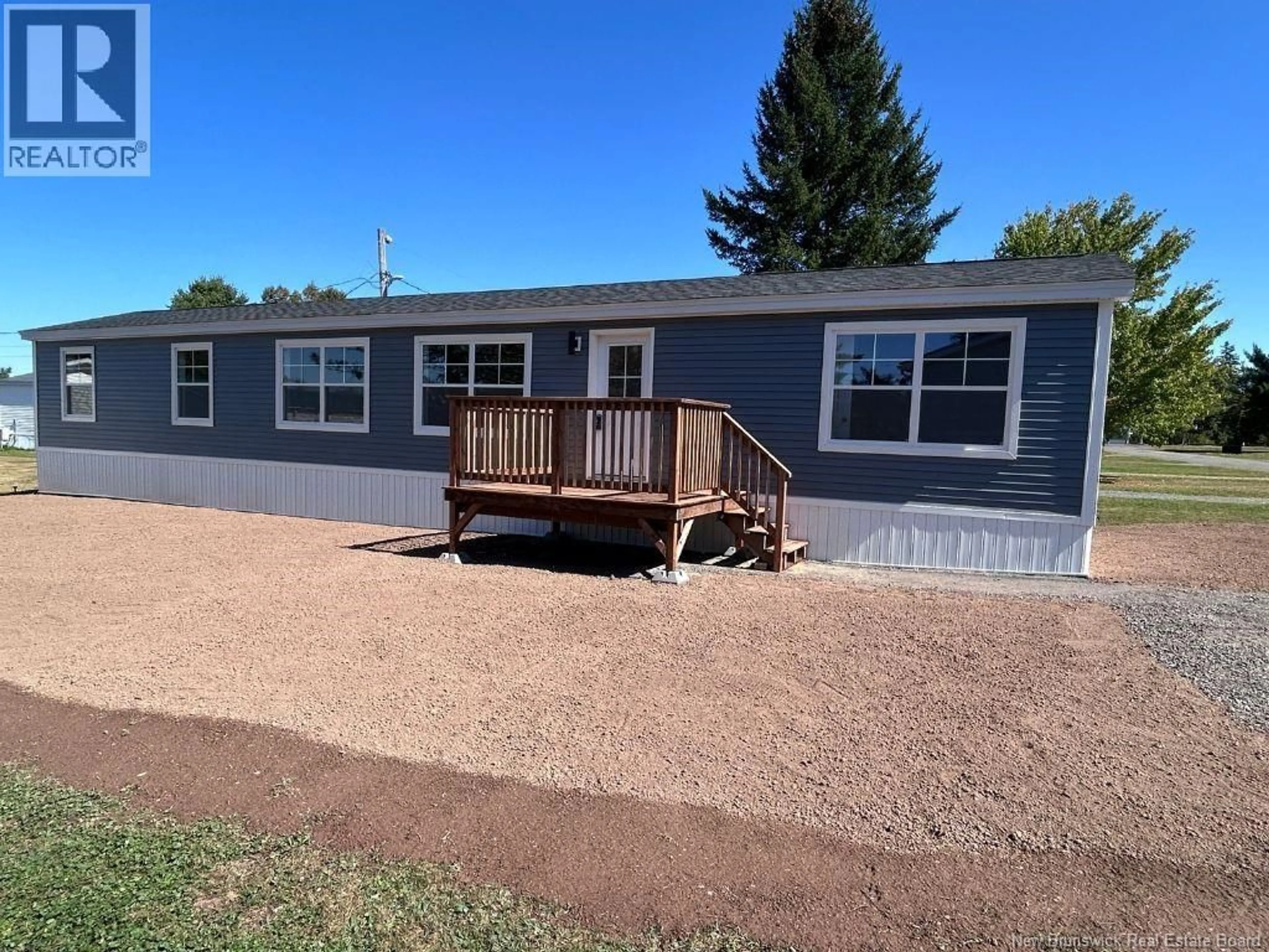 Home with vinyl exterior material, unknown for 13 CONDON CRESCENT, Lakeville New Brunswick E1H1C6