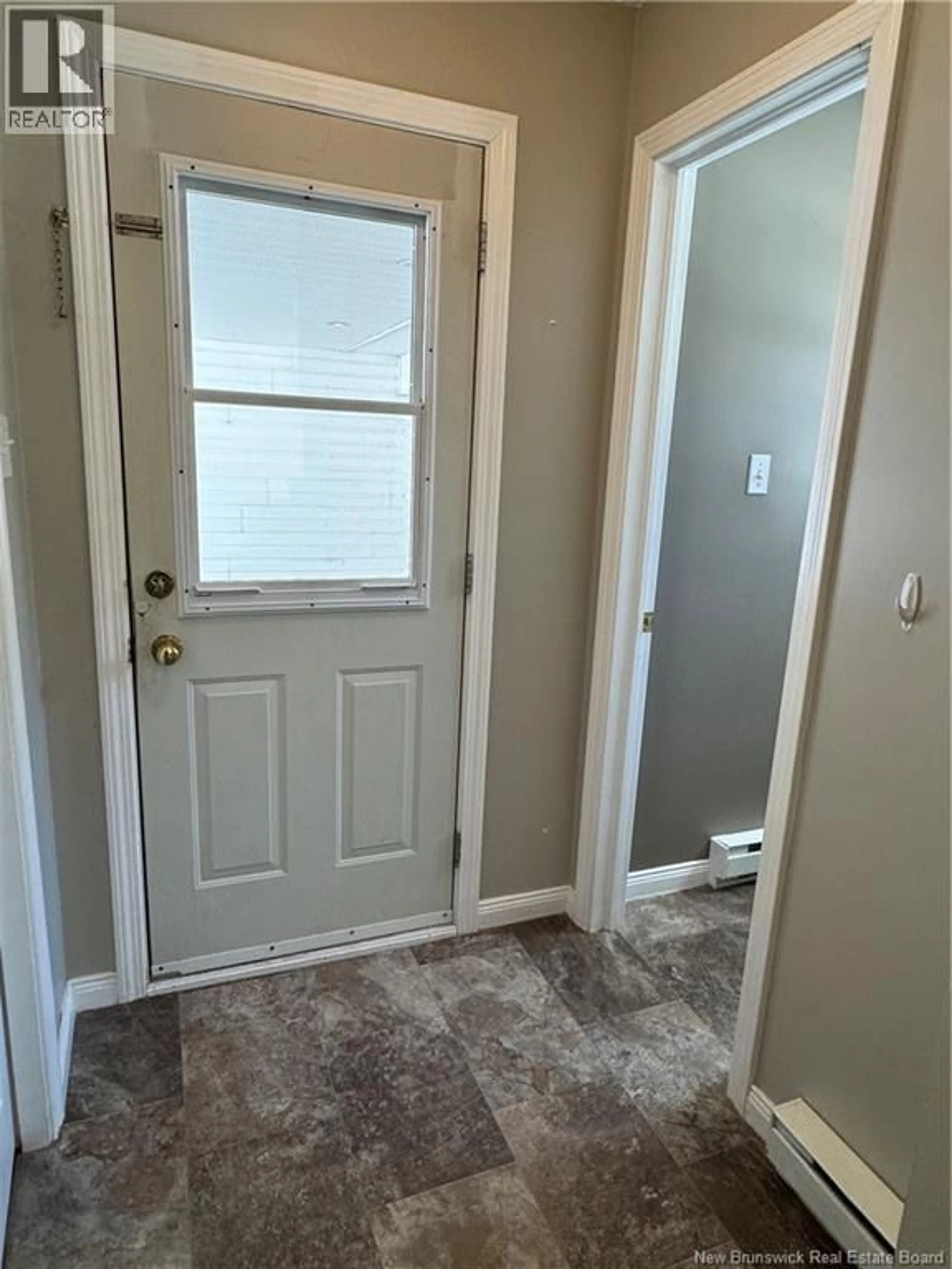 Indoor entryway for 1121 ROUTE 110, Tracey Mills New Brunswick E7M5C6