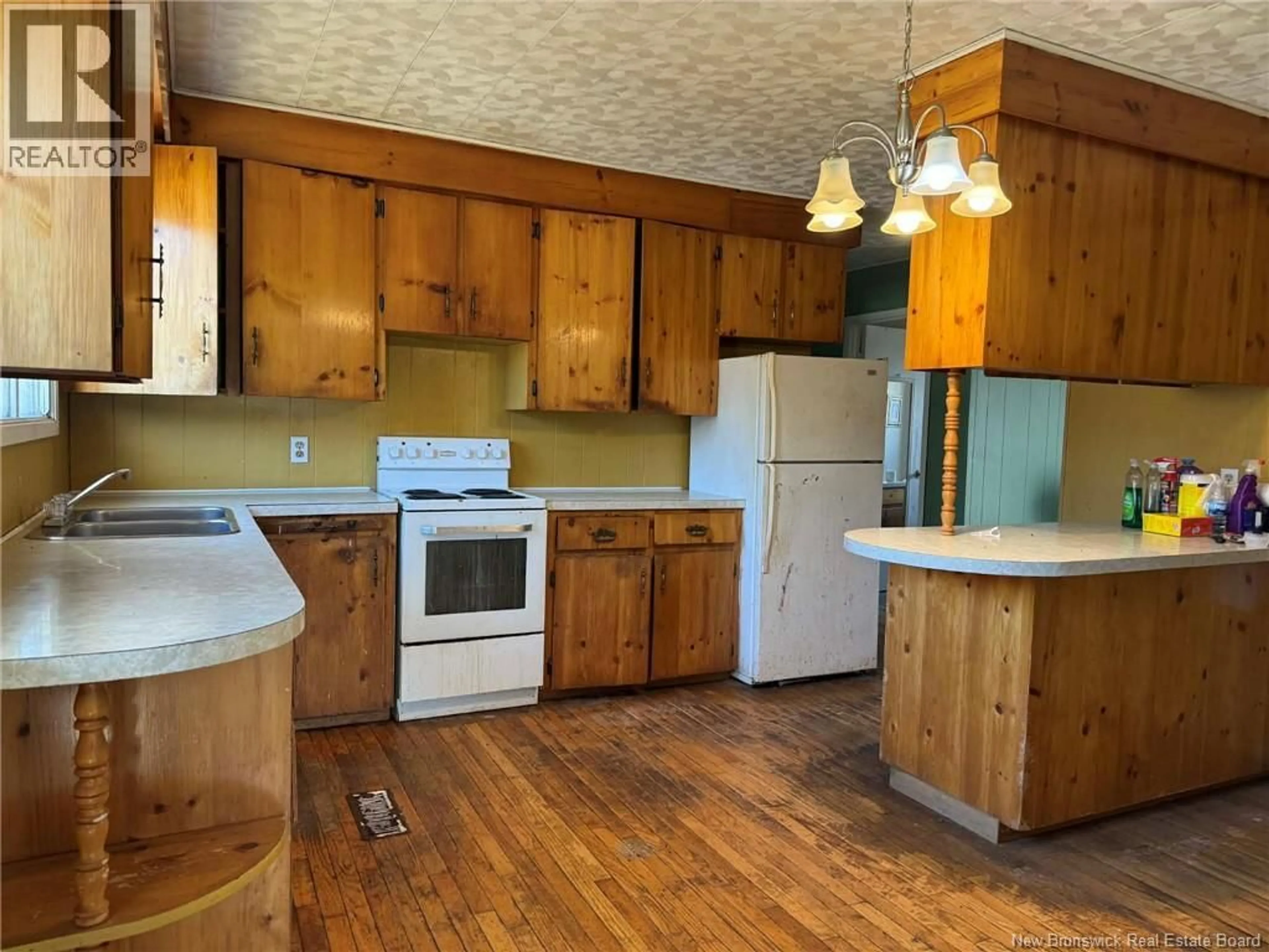 Standard kitchen, wood/laminate floor for 3963 ROUTE 108, Upper Derby New Brunswick E9E2K2