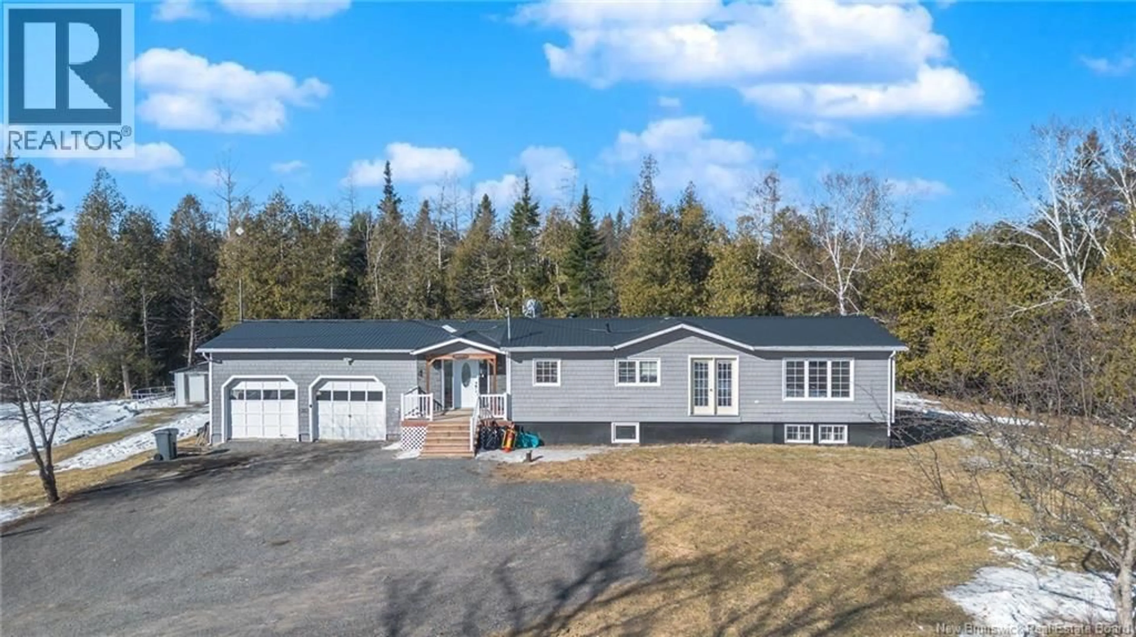 Home with vinyl exterior material, unknown for 2667 560 ROUTE, Williamstown New Brunswick E7K1S5