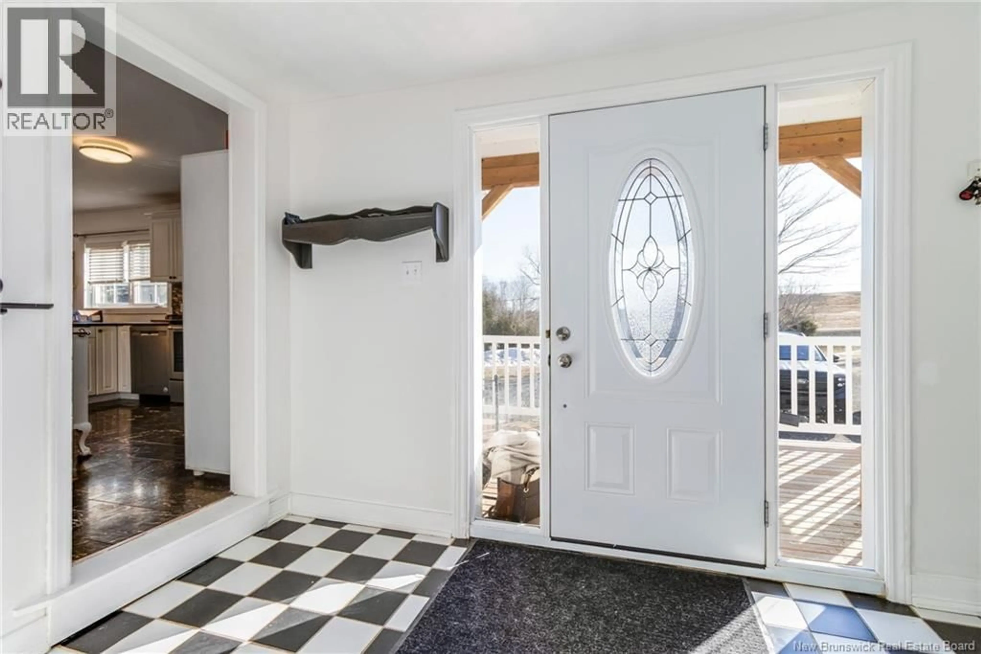 Indoor entryway for 2667 560 ROUTE, Williamstown New Brunswick E7K1S5