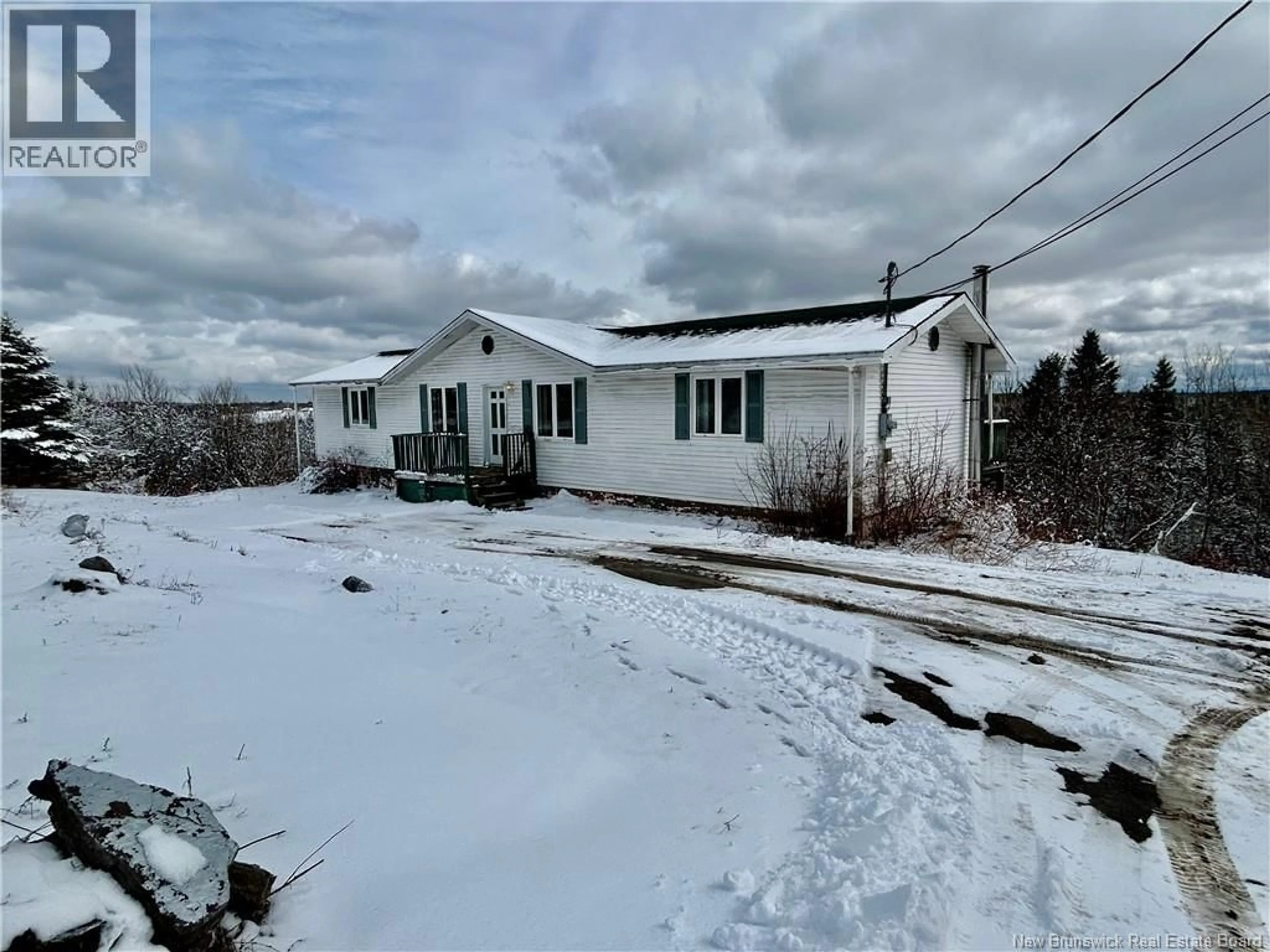 A pic from outside/outdoor area/front of a property/back of a property/a pic from drone, building for 311 INDIAN MOUNTAIN, Indian Mountain New Brunswick E1G3C1