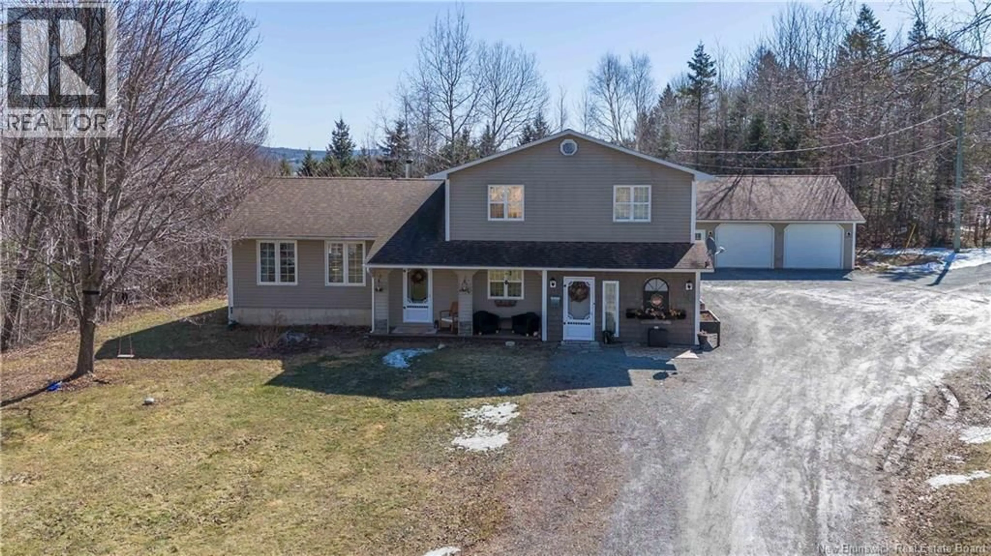 A pic from outside/outdoor area/front of a property/back of a property/a pic from drone, street for 17 ROSSVILLE ROAD, Fredericton New Brunswick E6G1V2