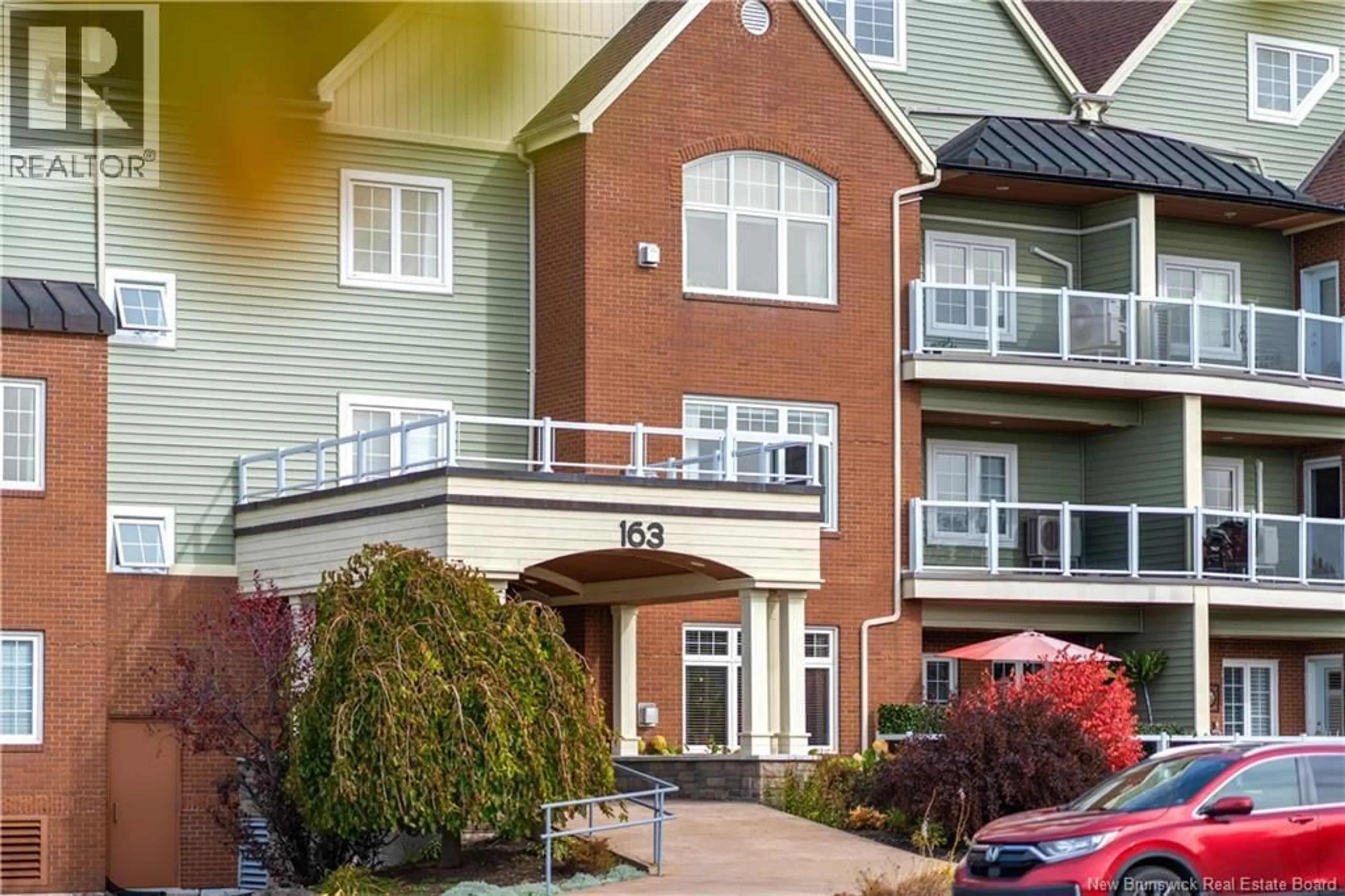 Patio, unknown for 201 - 163 ROYAL OAKS BOULEVARD BOULEVARD, Moncton New Brunswick E1H2C7